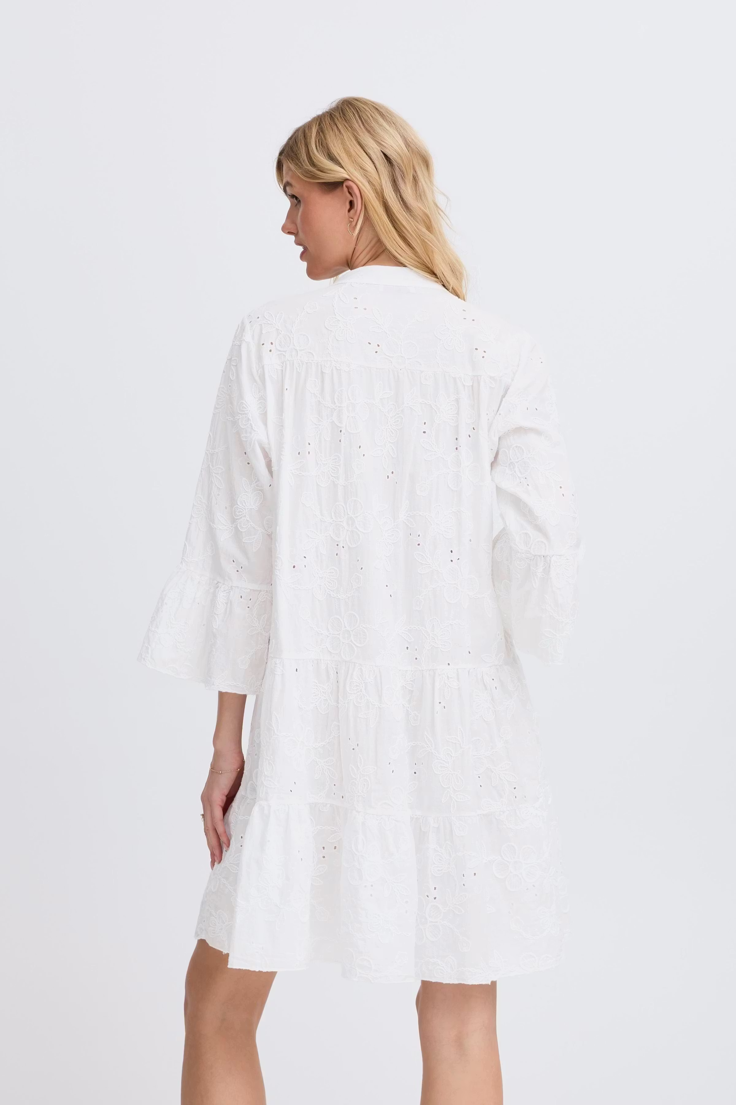 SBLUCKY Kjole LOOKBOOK BACK 22100982-110602