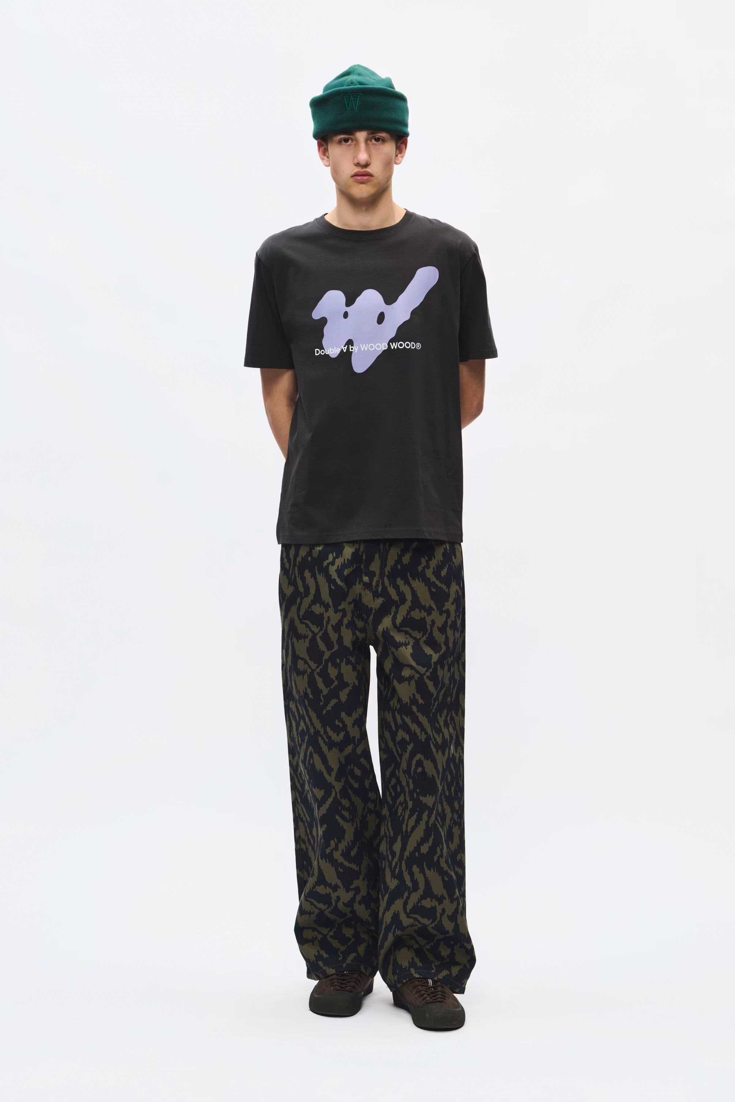 WWAce T-shirt LOOKBOOK FRONT 30252254-194305