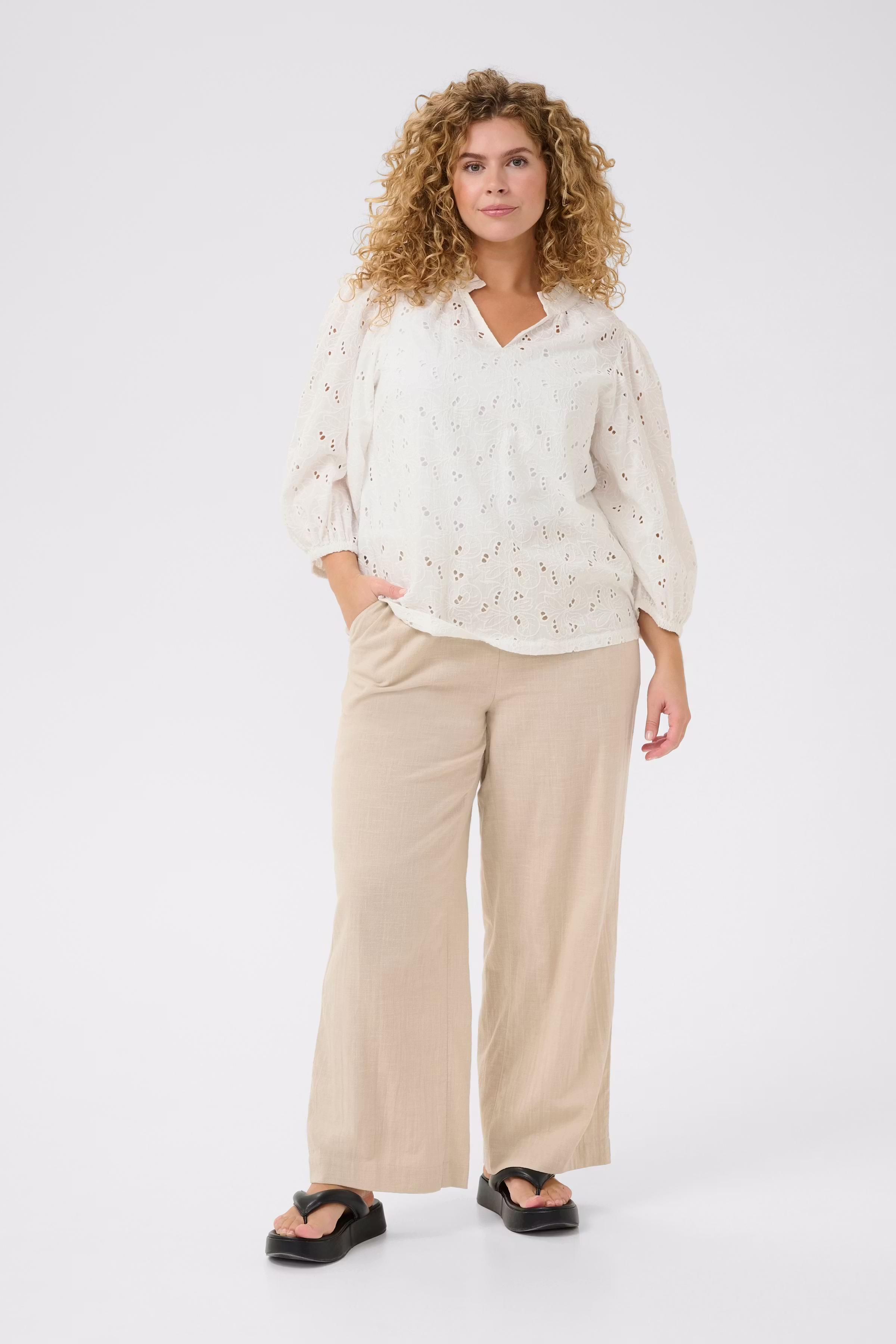 KCtenna Blouse LOOKBOOK FRONT 10583239-110602