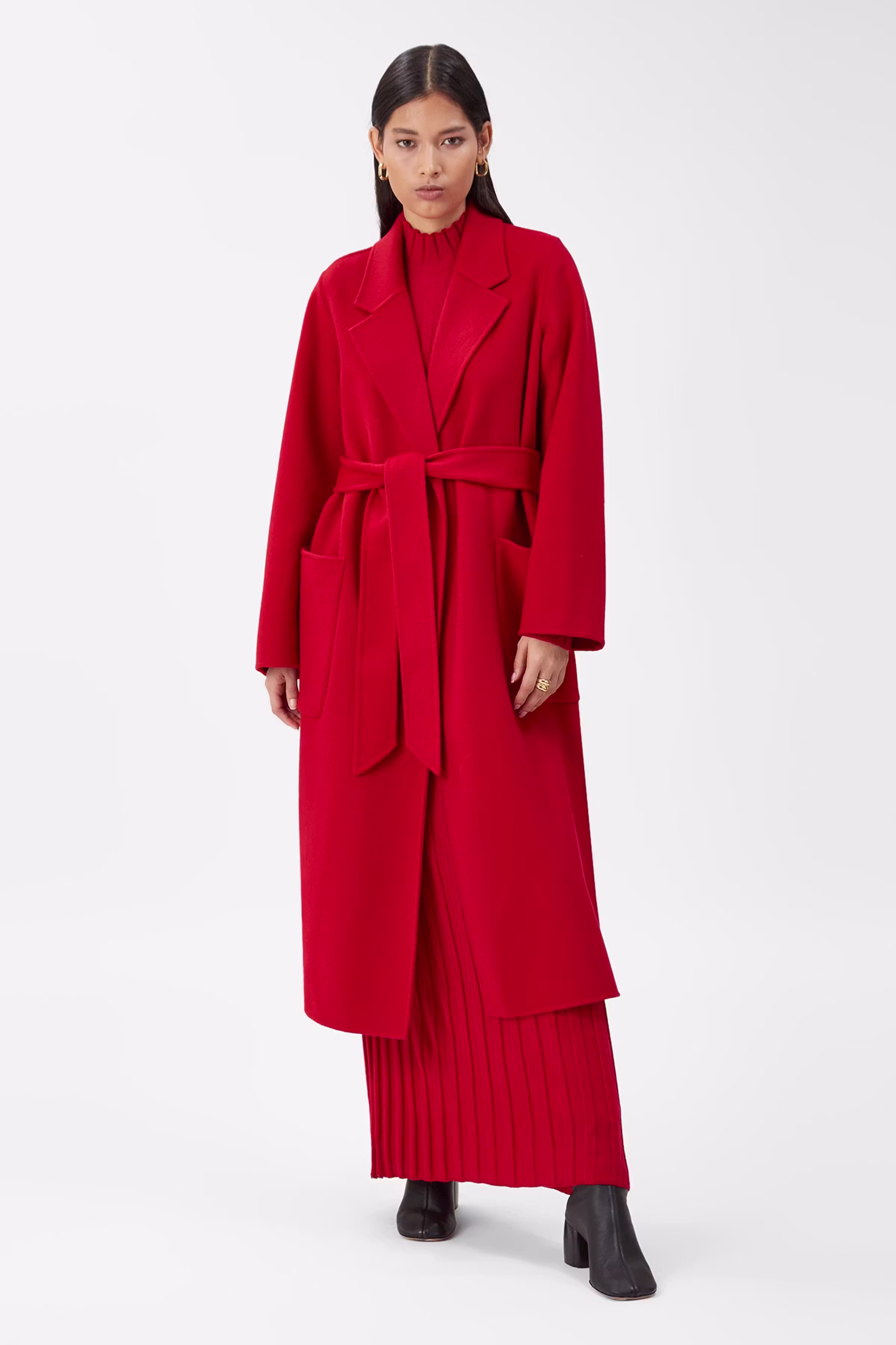 IOCELIA Mantel LOOKBOOK FRONT 30600284-RE370