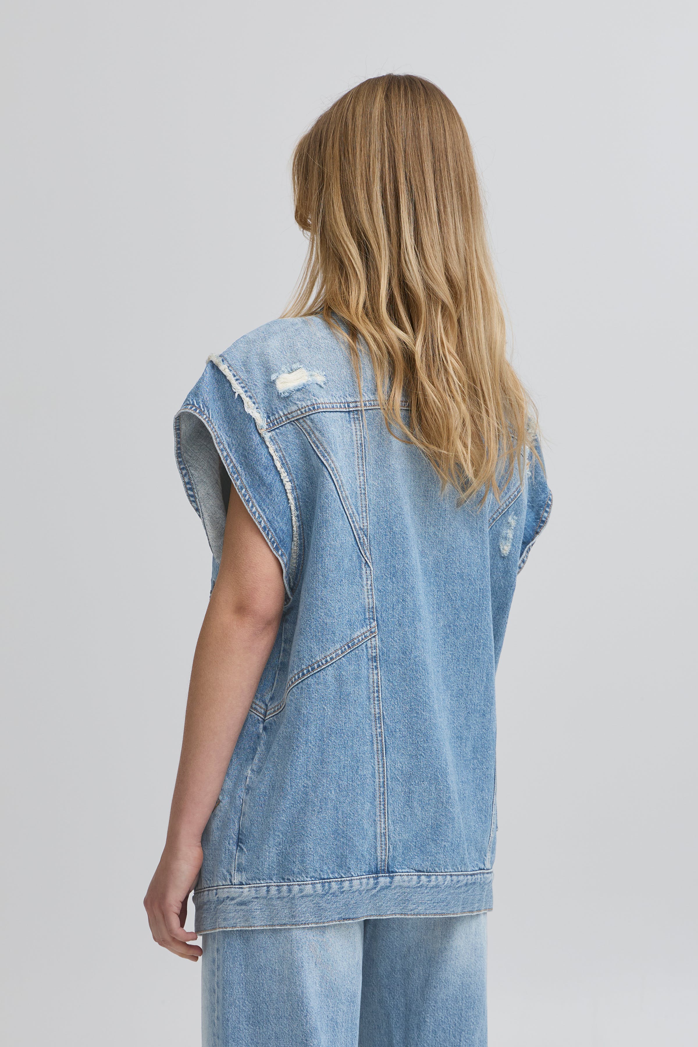 BASERAFINA Väst LOOKBOOK BACK 50405116-204624