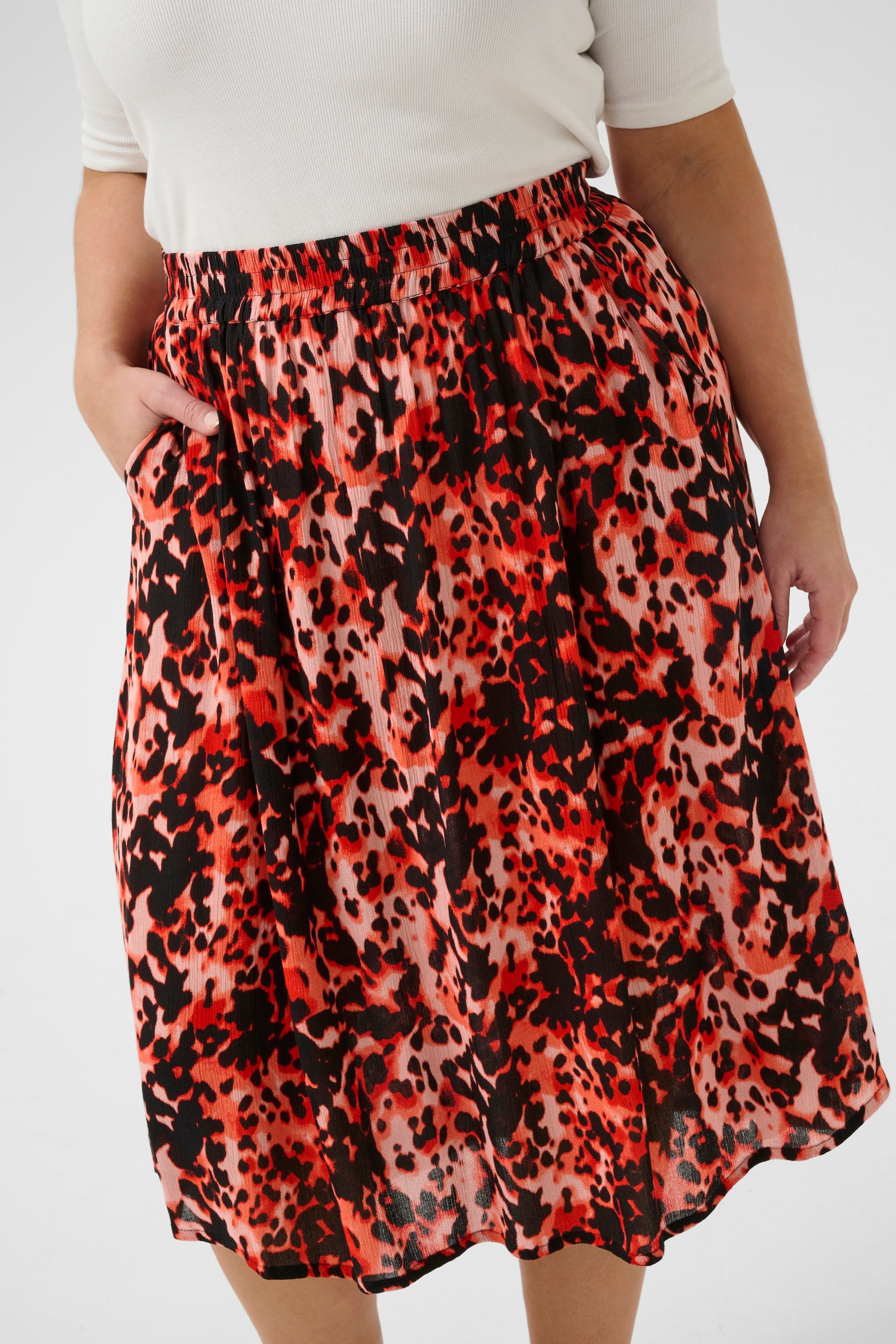 KCisma Skirt LOOKBOOK DETAIL 10581564-108190