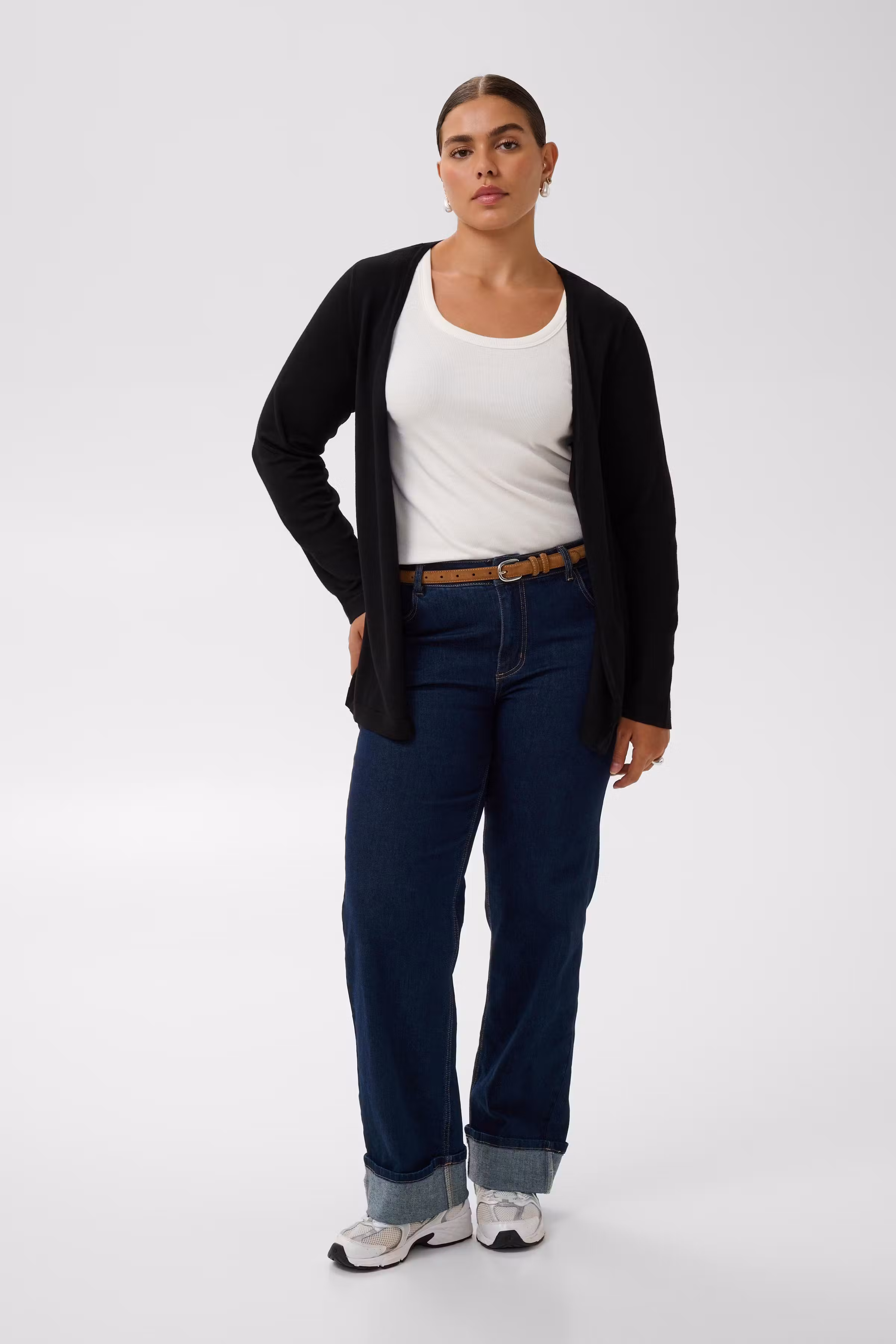 KCfarsia Cardigan LOOKBOOK FRONT 10580339-100121