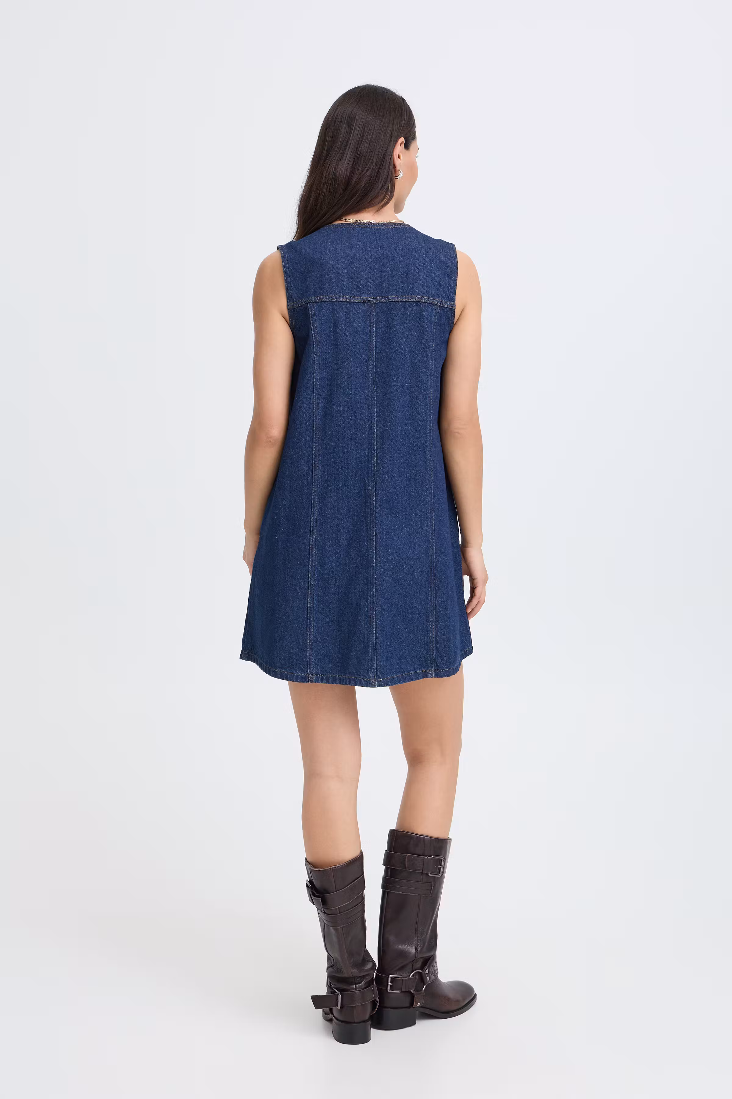 BYLEONE Jurk LOOKBOOK BACK 20819530-200462