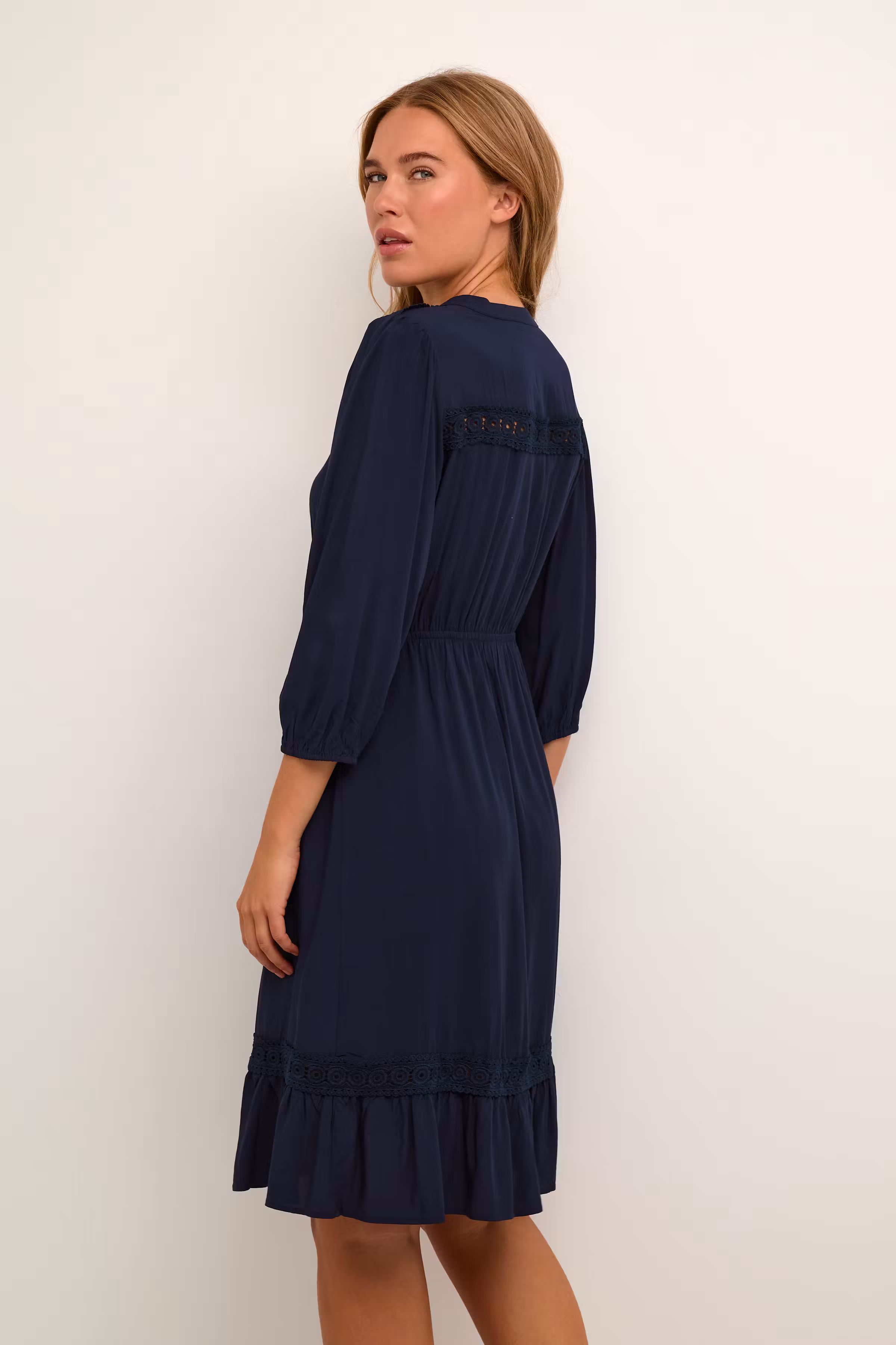 KAfreya Kleid LOOKBOOK BACK 10507544-194020