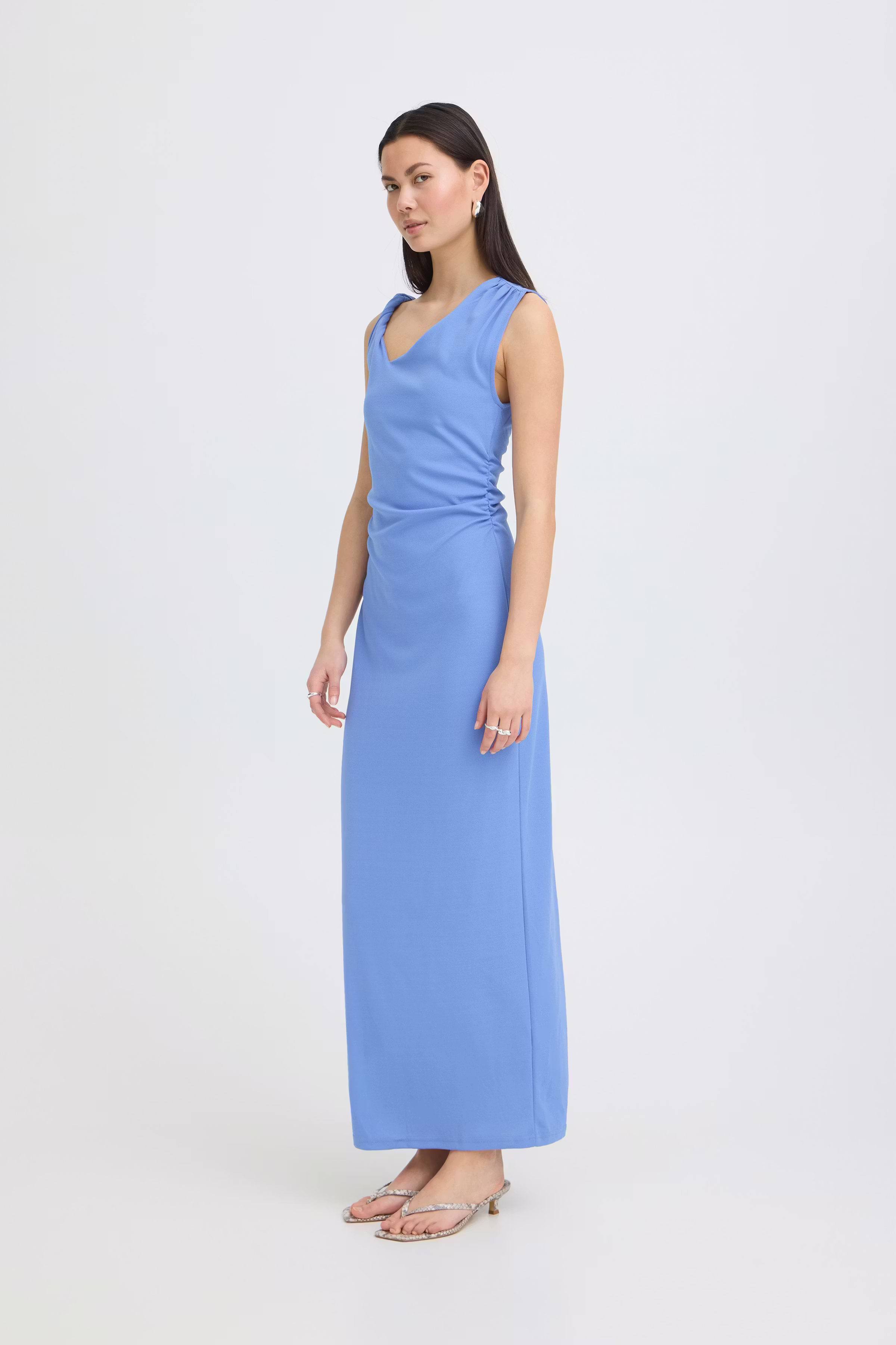 IHKATINE Kjole LOOKBOOK FRONT 20125957-183935