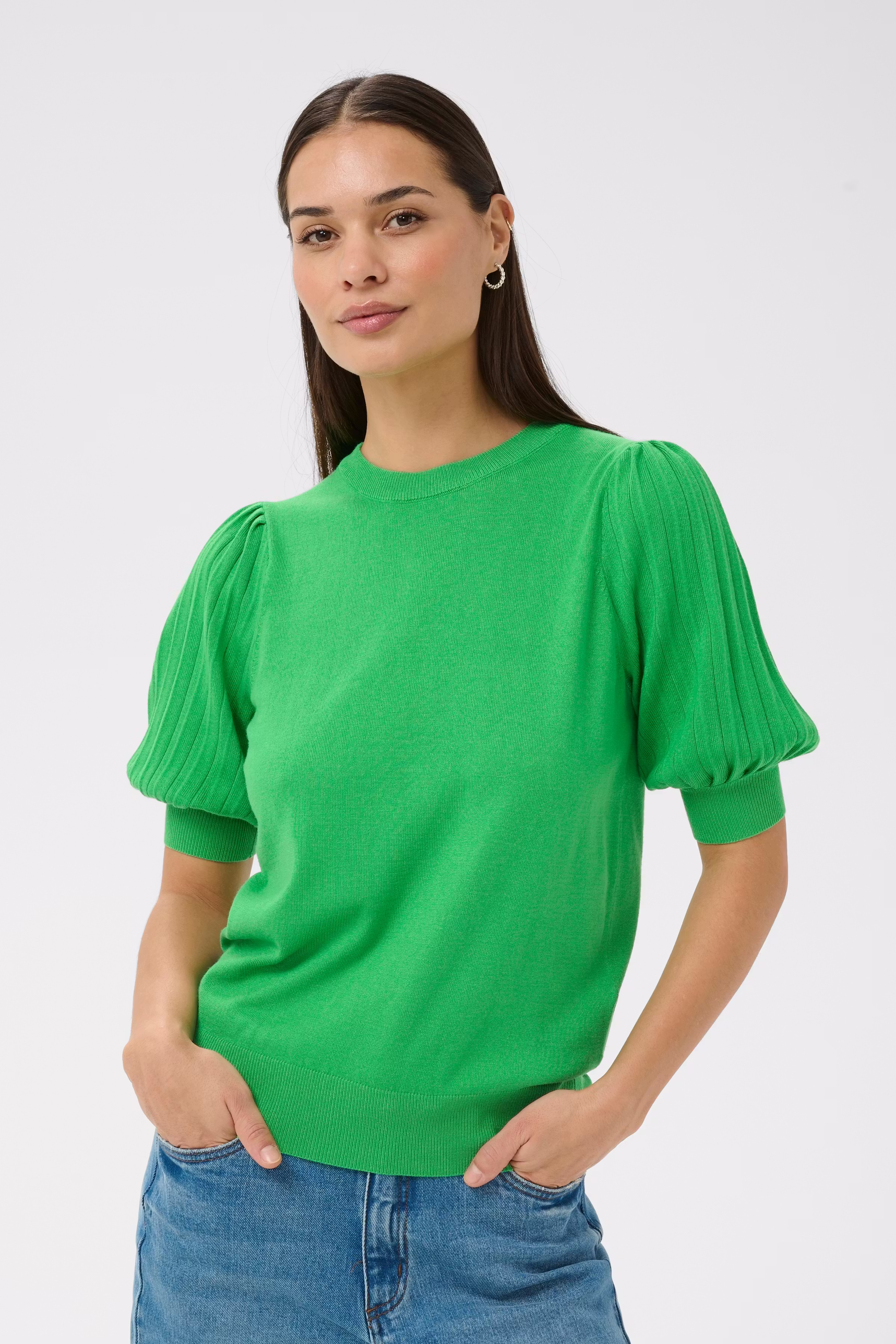 KAlone Pullover LOOKBOOK FRONT 10508368-155534