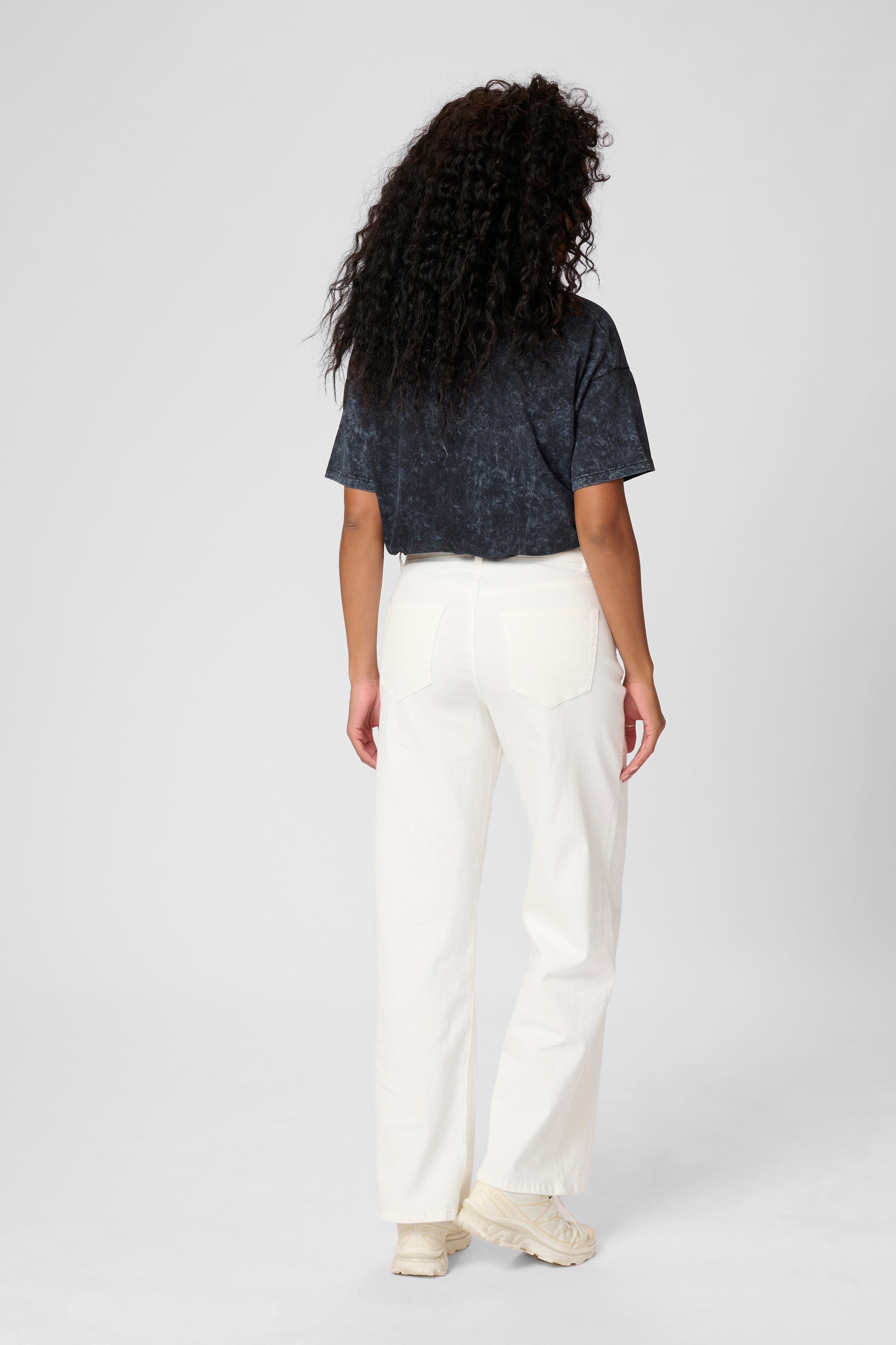 KAsinem Jeans LOOKBOOK BACK 10510332-110602