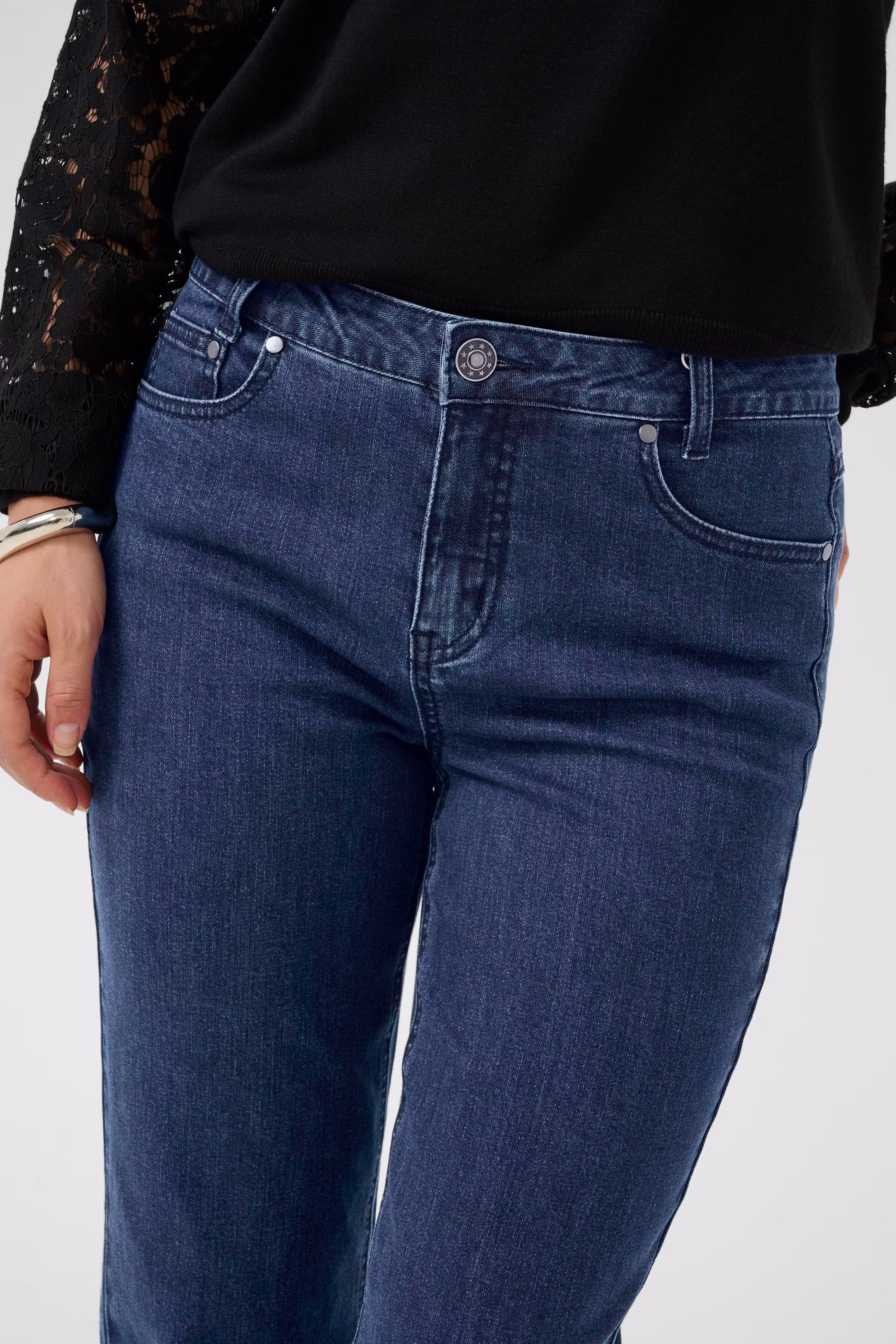 CUalicent Jeans LOOKBOOK DETAIL 50112358-500029