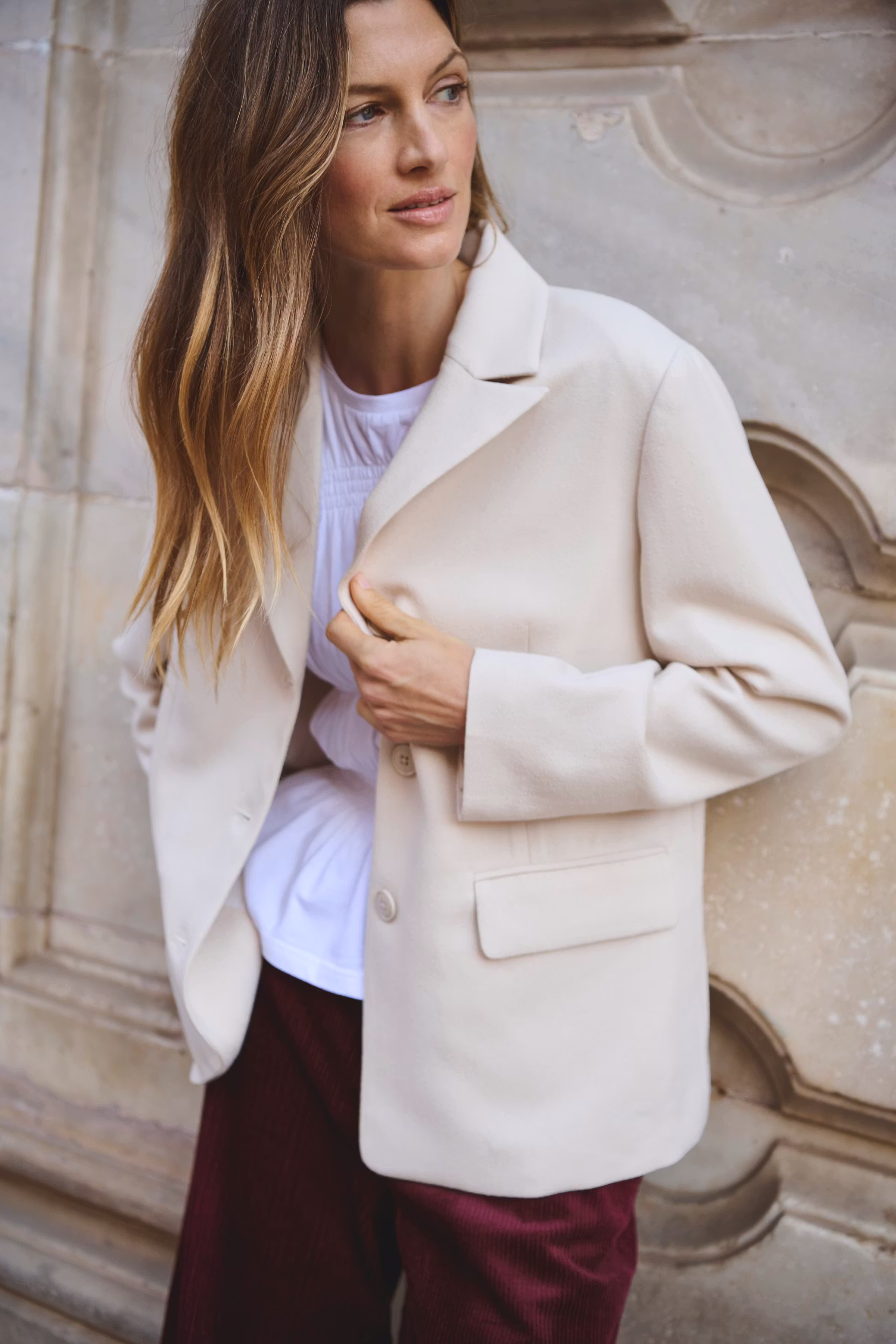 SalihaPW Blazer LOCATION NONE 30309949-130400