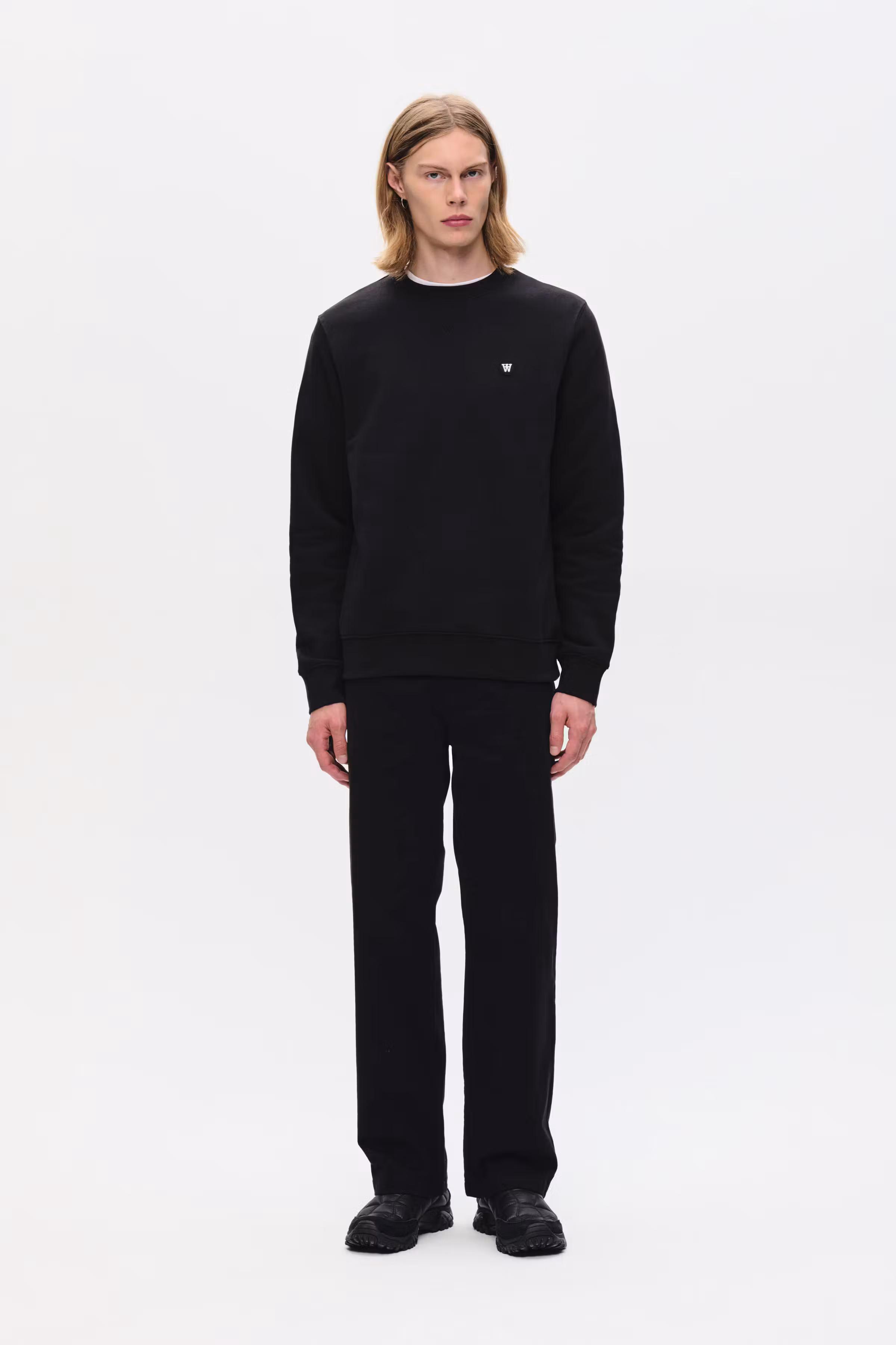 WWTye Sweatshirt LOOKBOOK FRONT 30251378-193911