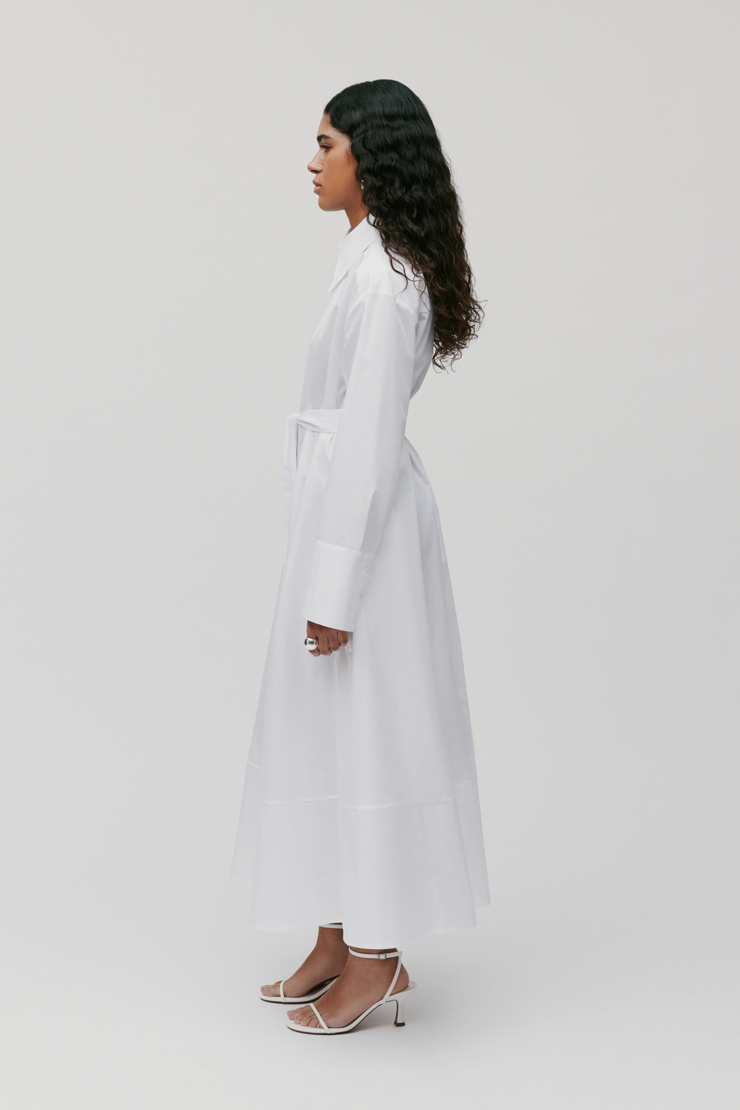 DINA Dress LOOKBOOK FRONT 30600743-WH001