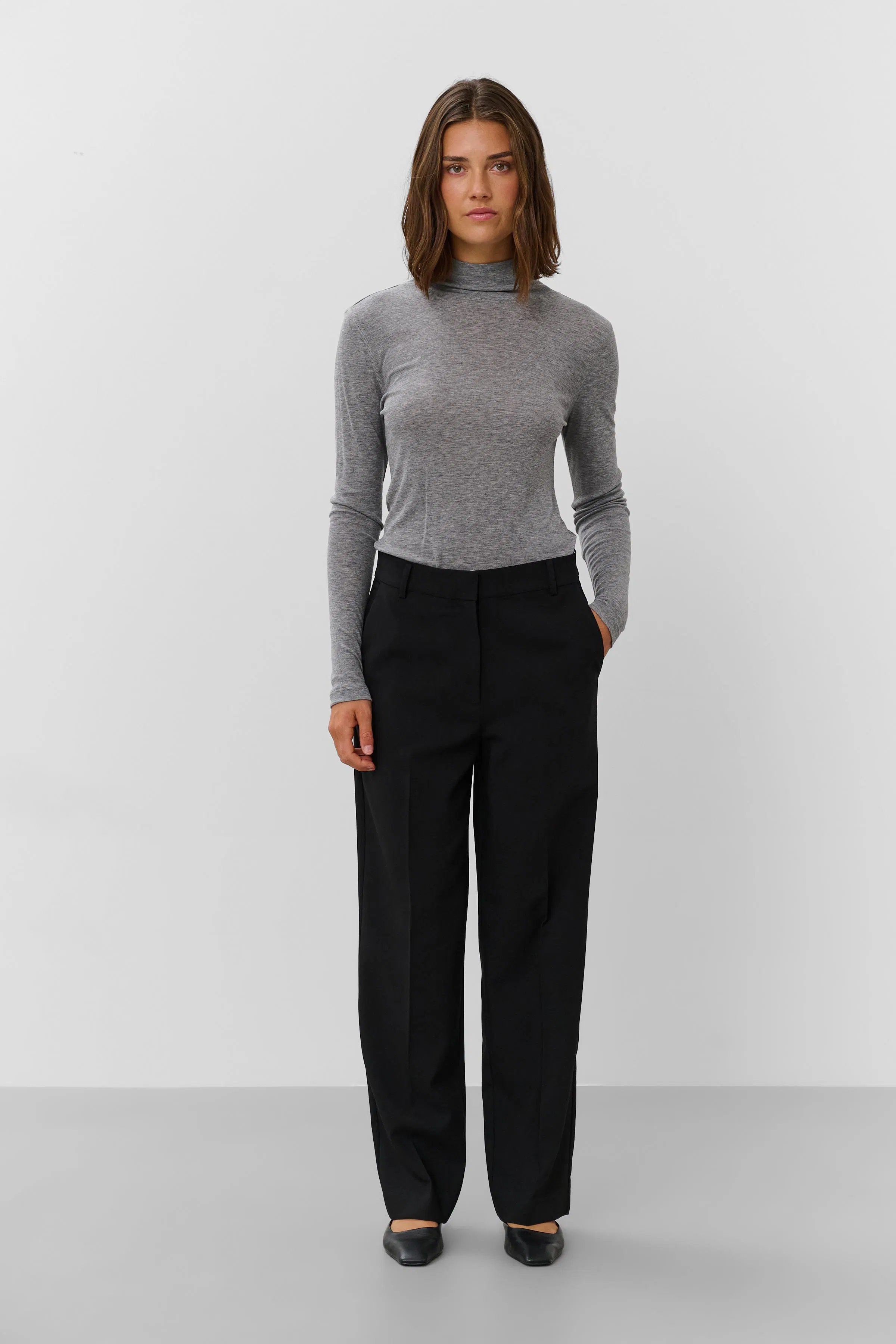 SLCorinne Trousers LOOKBOOK FRONT 30409027-194008