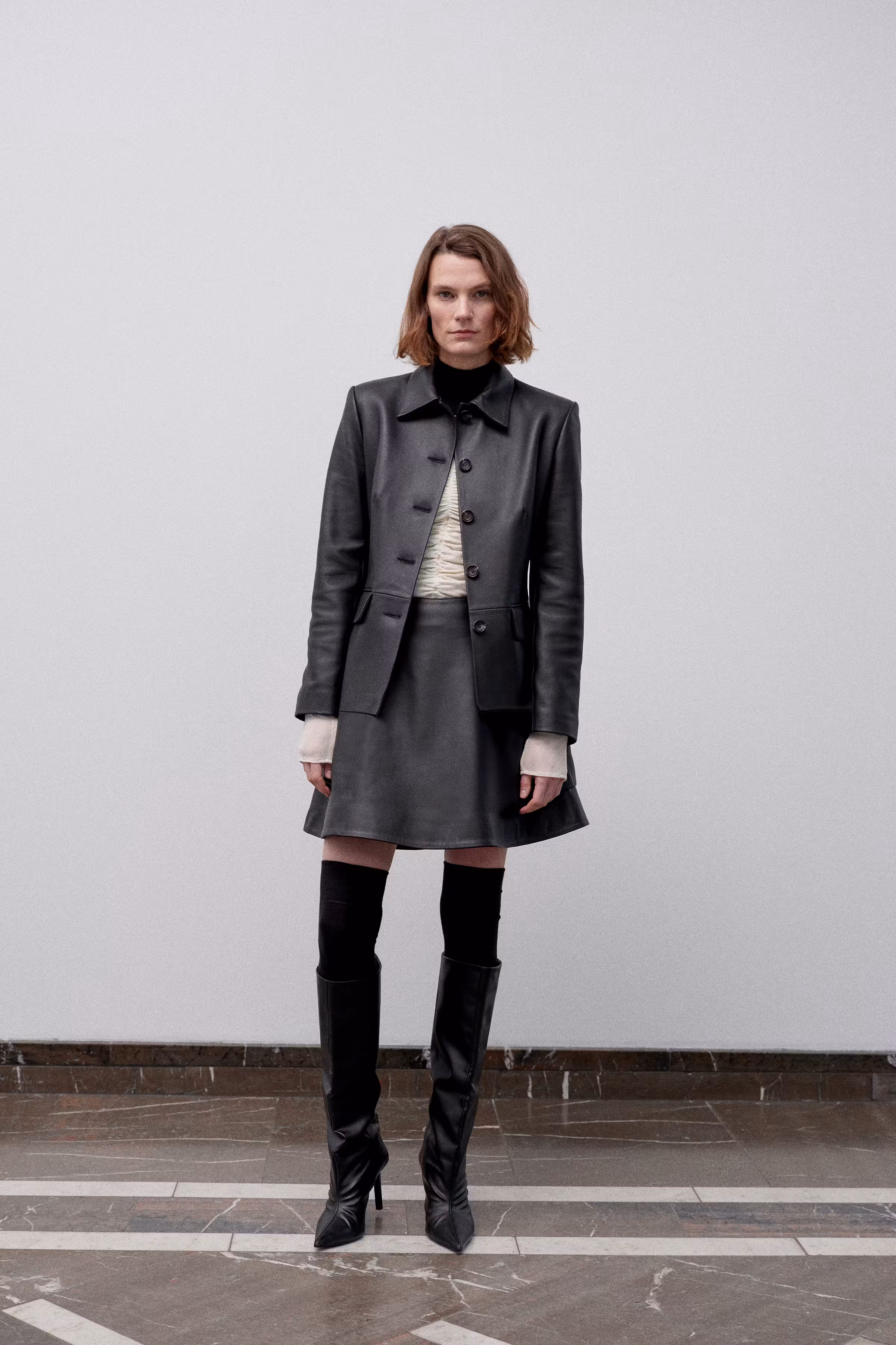 IOLiza Outerwear LOCATION NONE 30600111-BK999