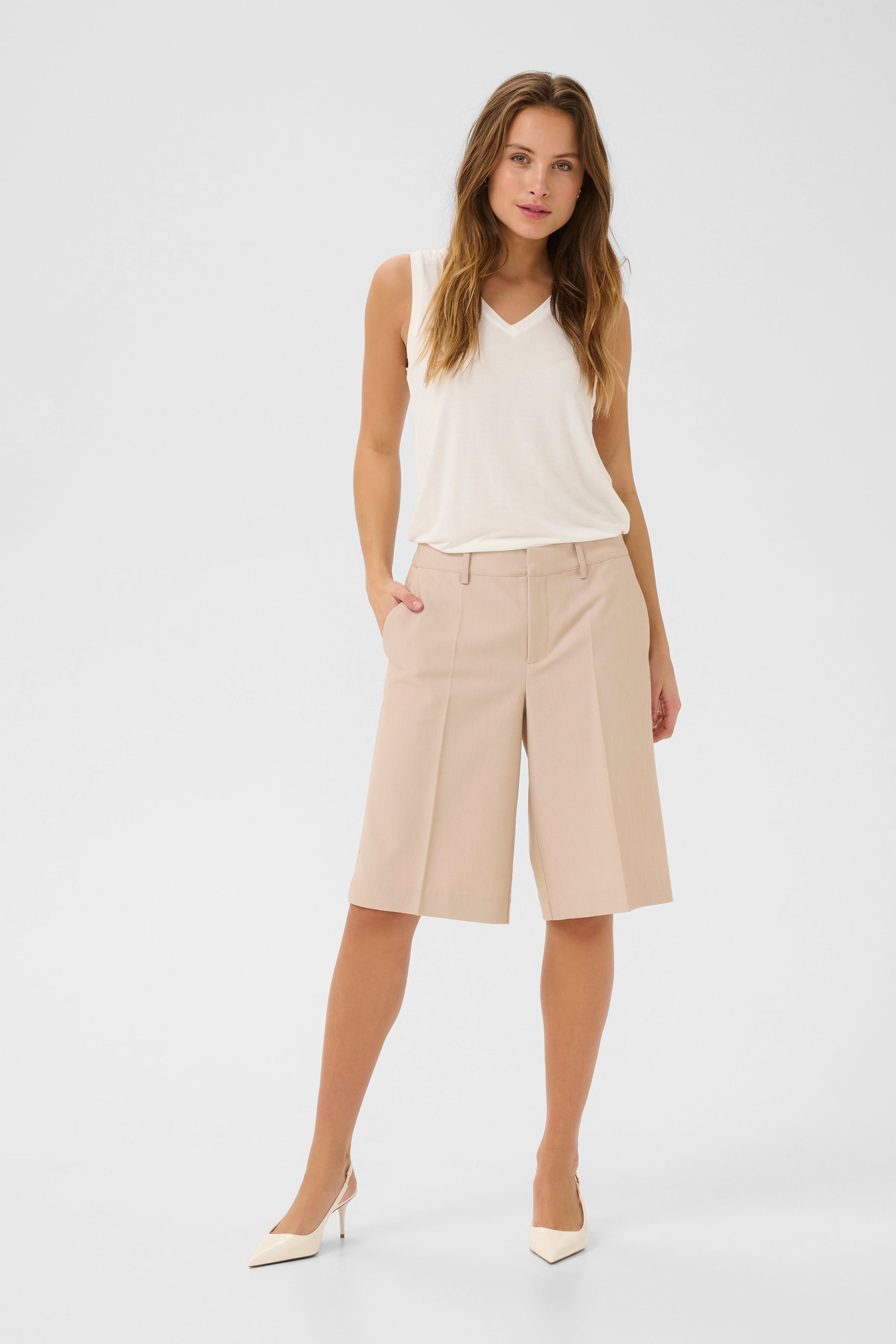 CUalayna Shorts LOOKBOOK FRONT 50111754-151214