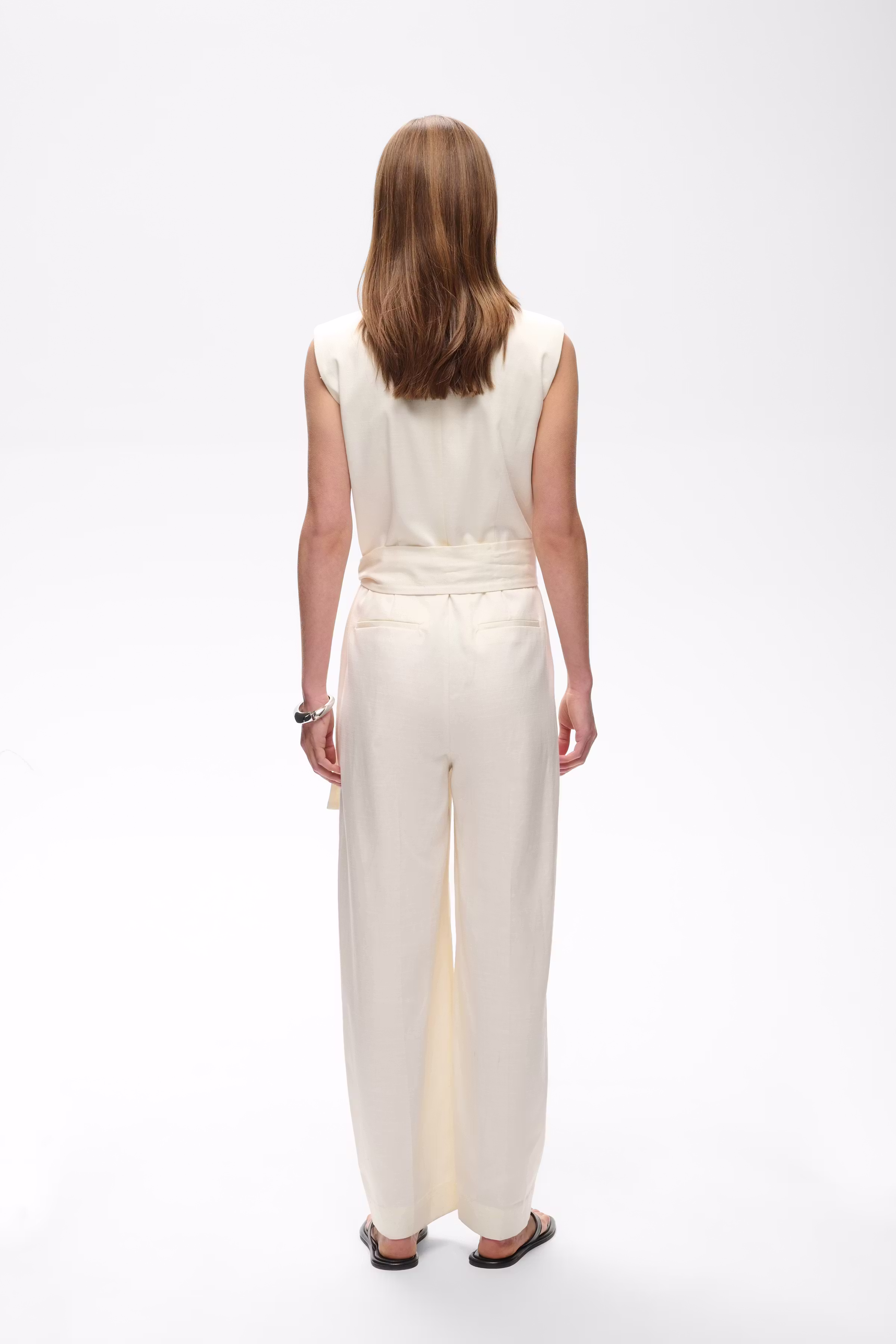 QUENTAIW Jumpsuit LOOKBOOK BACK 30112665-120601