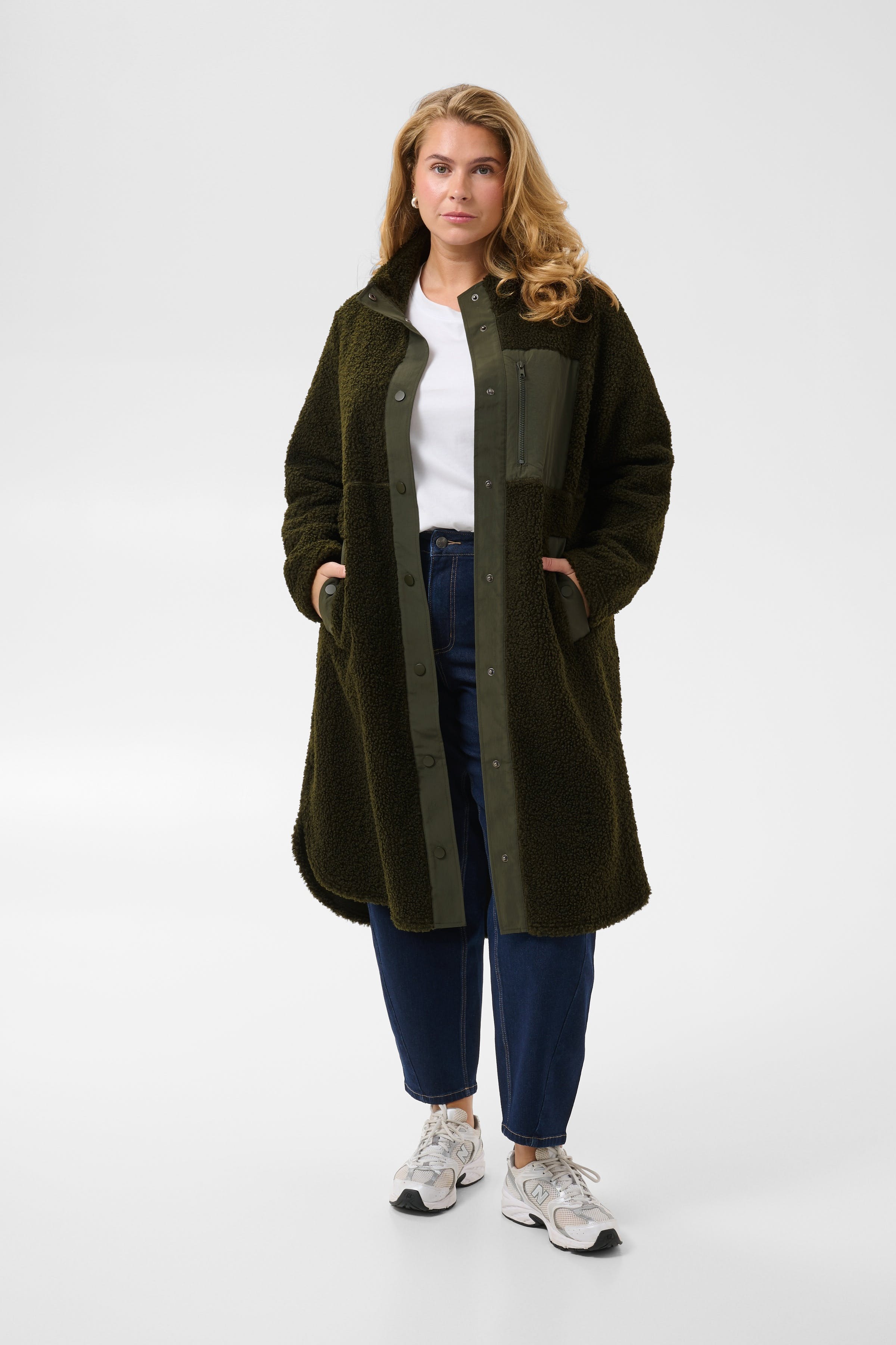 KCsally Frakke LOOKBOOK FRONT 10584763-190414