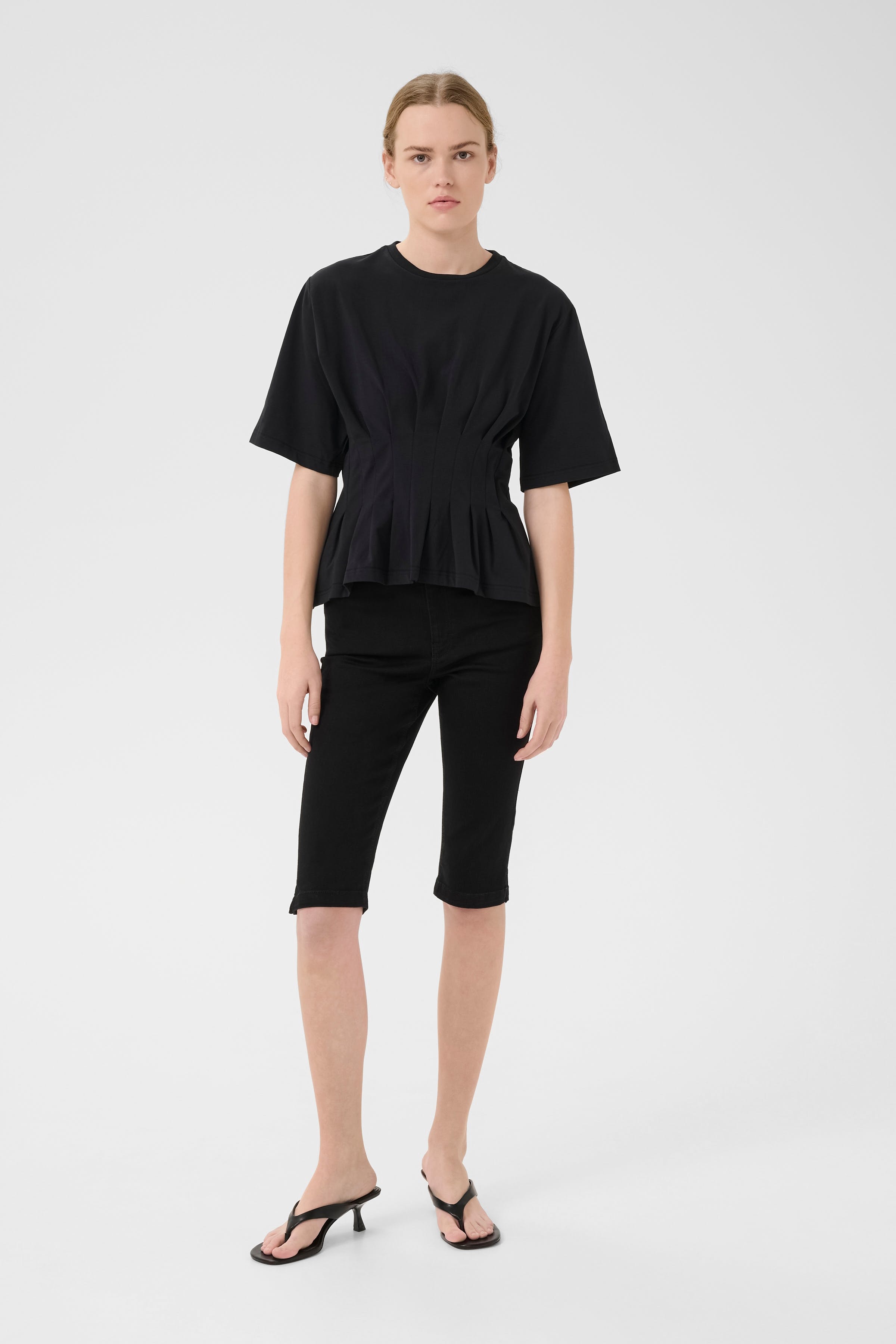 GZinez T-shirt LOOKBOOK FRONT 10910147-100017