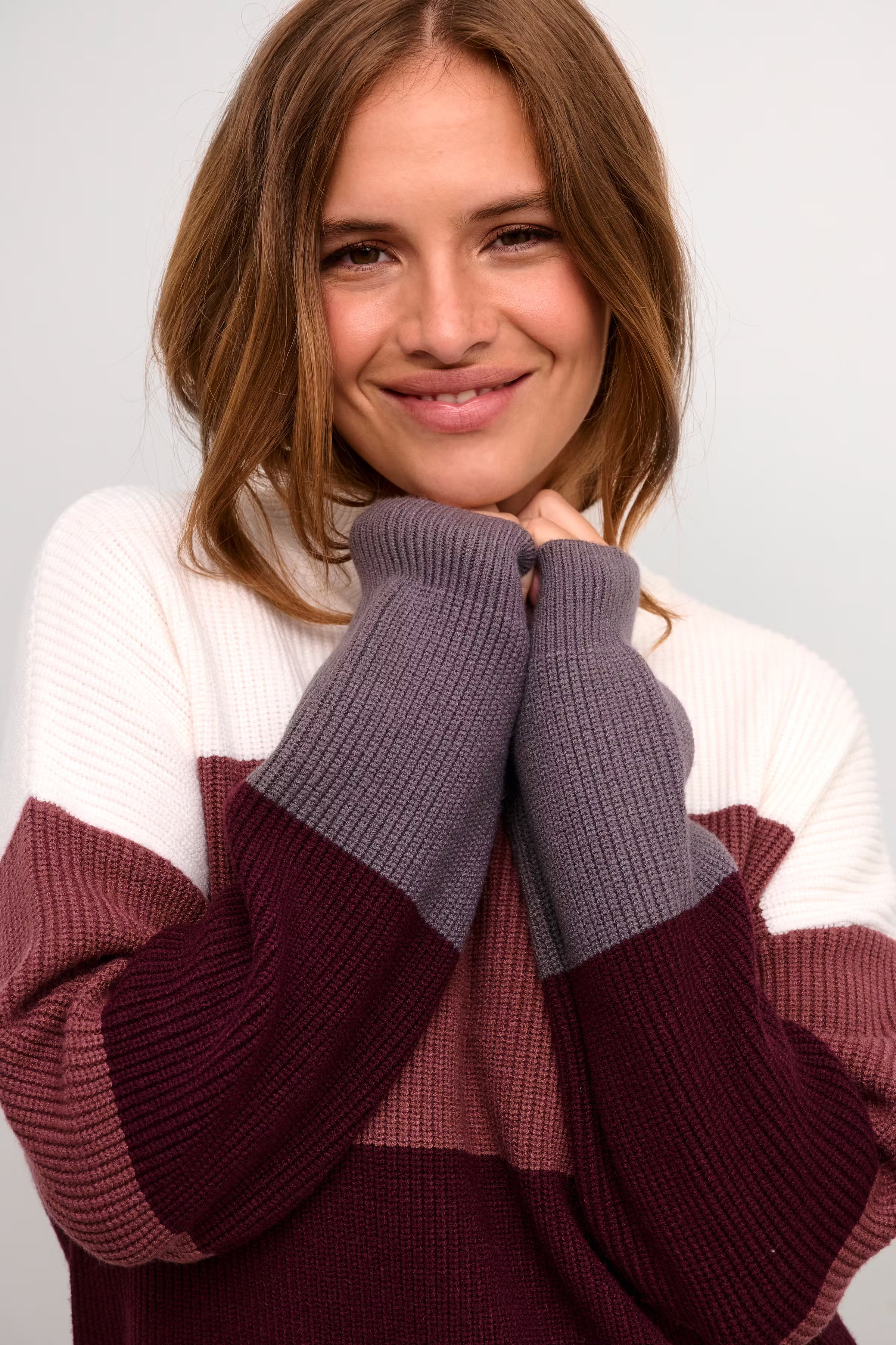 CUolivia Pullover LOOKBOOK DETAIL 50110226-192118