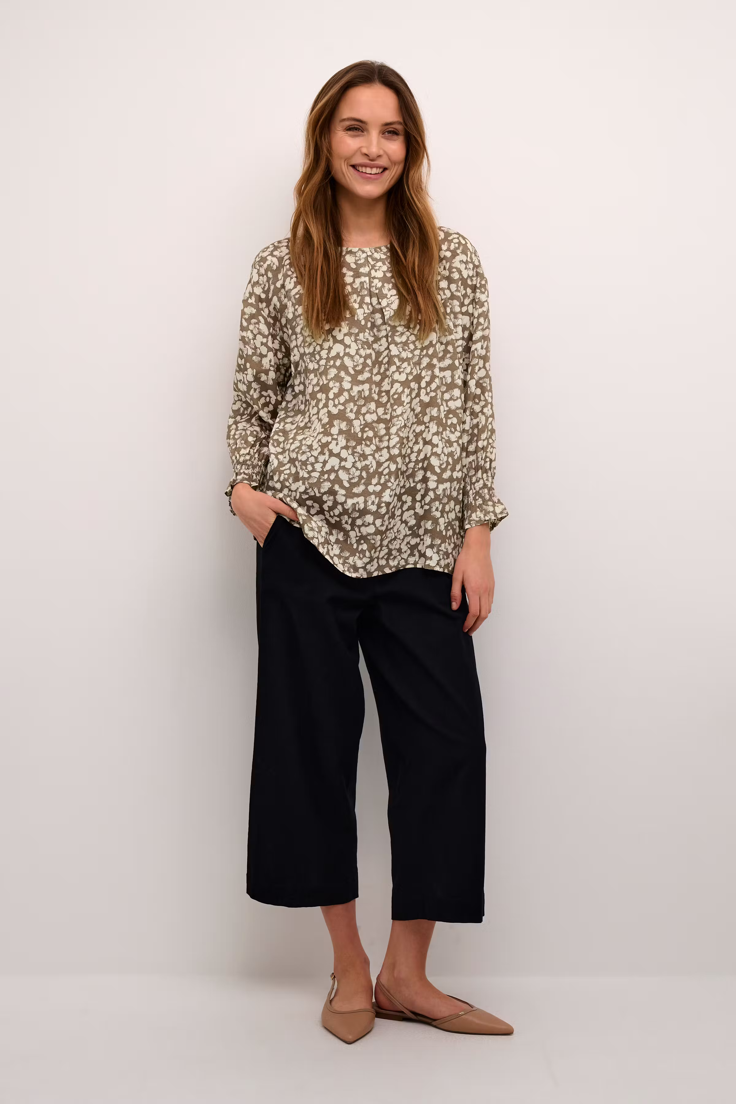 BPgerda Bluse LOOKBOOK FRONT 10590649-105769B