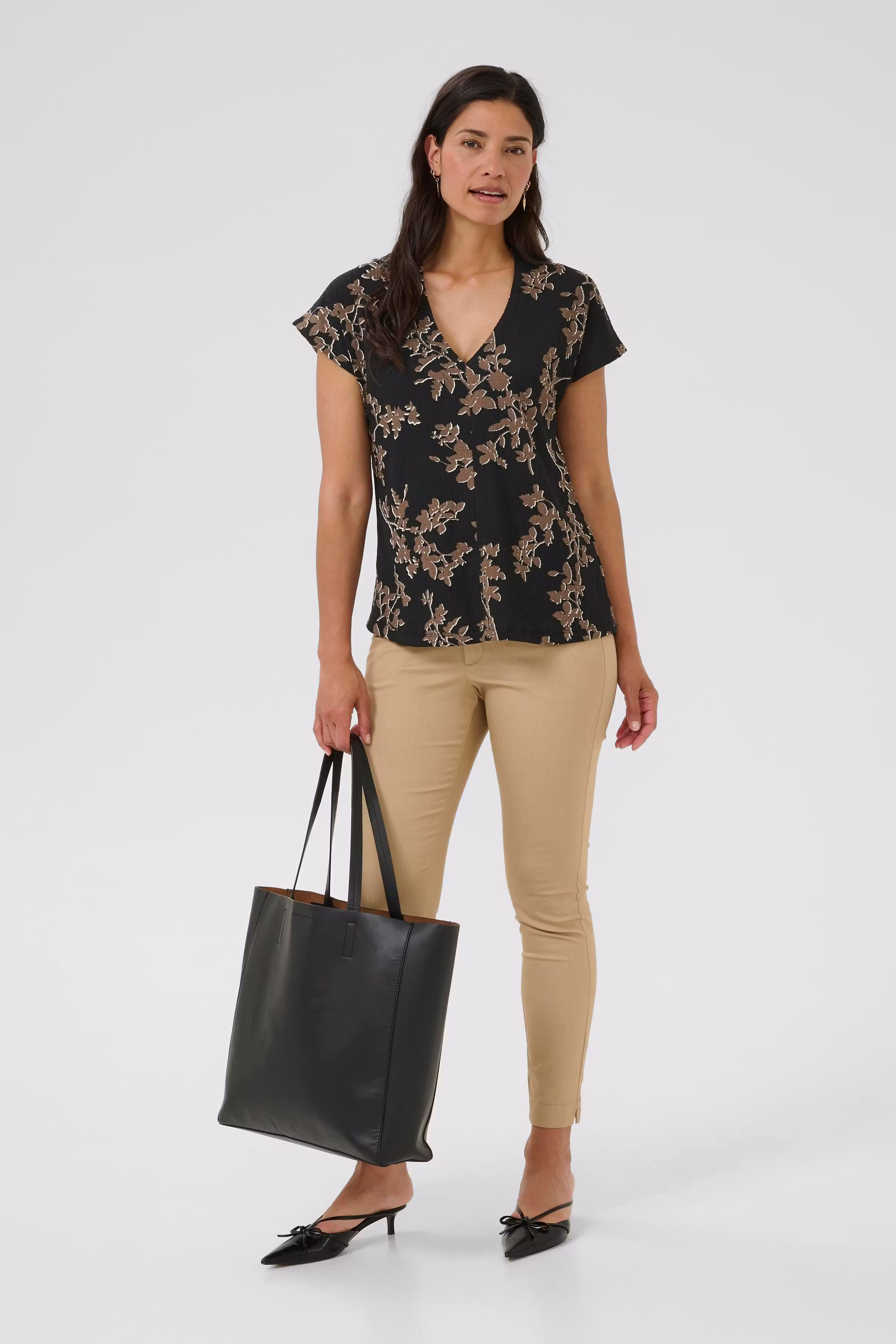 BPlila Bluse LOOKBOOK FRONT 40200022-108442