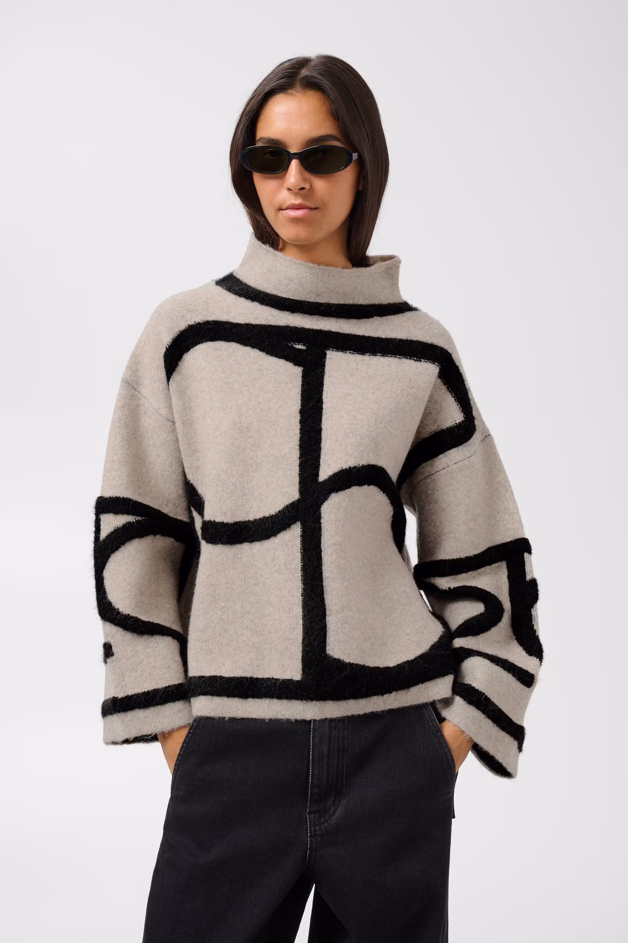 SLSorea Pullover LOOKBOOK FRONT 30408778-305624