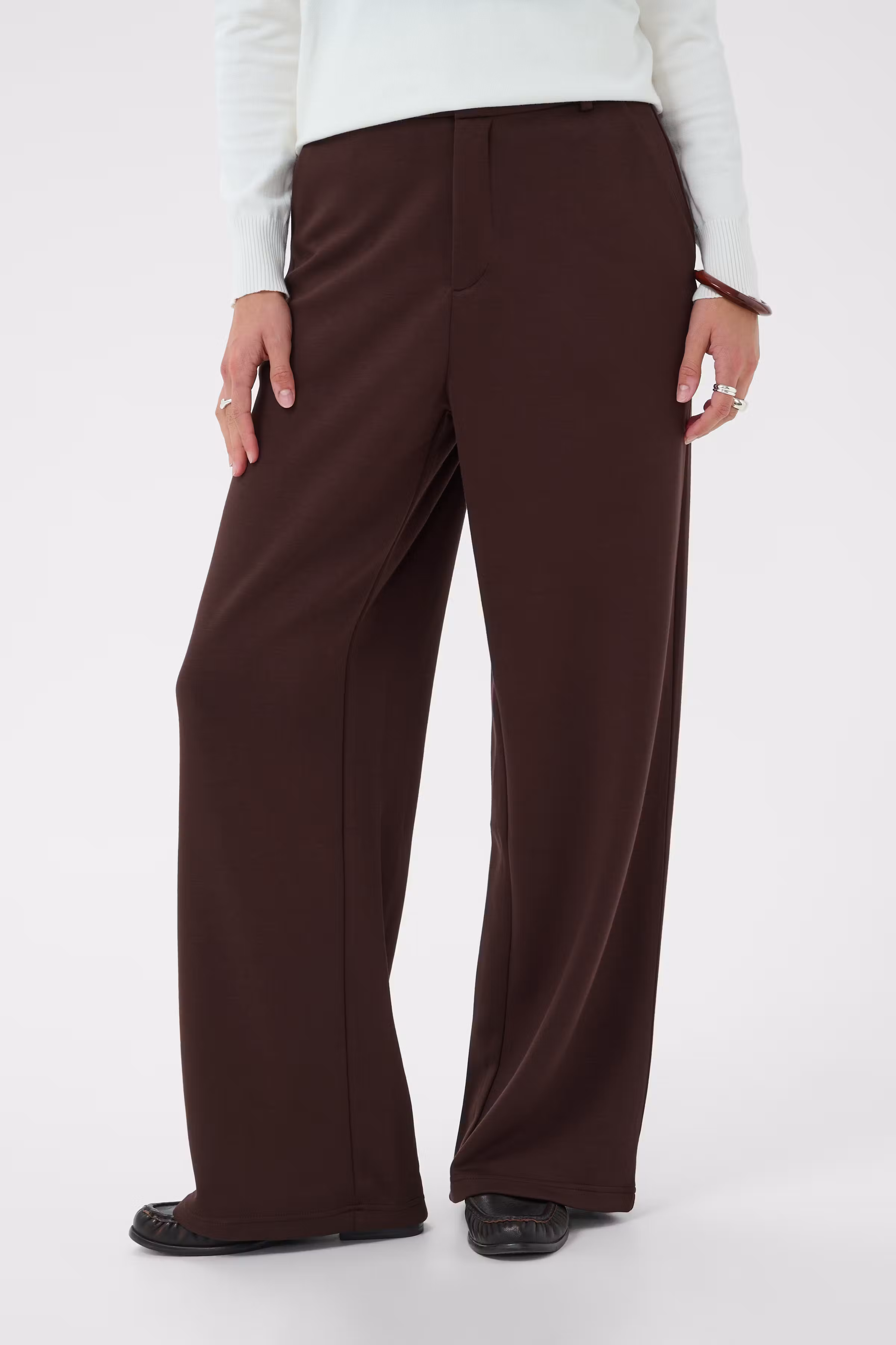 TutuSZ Hose LOOKBOOK FRONT 30516023-191619