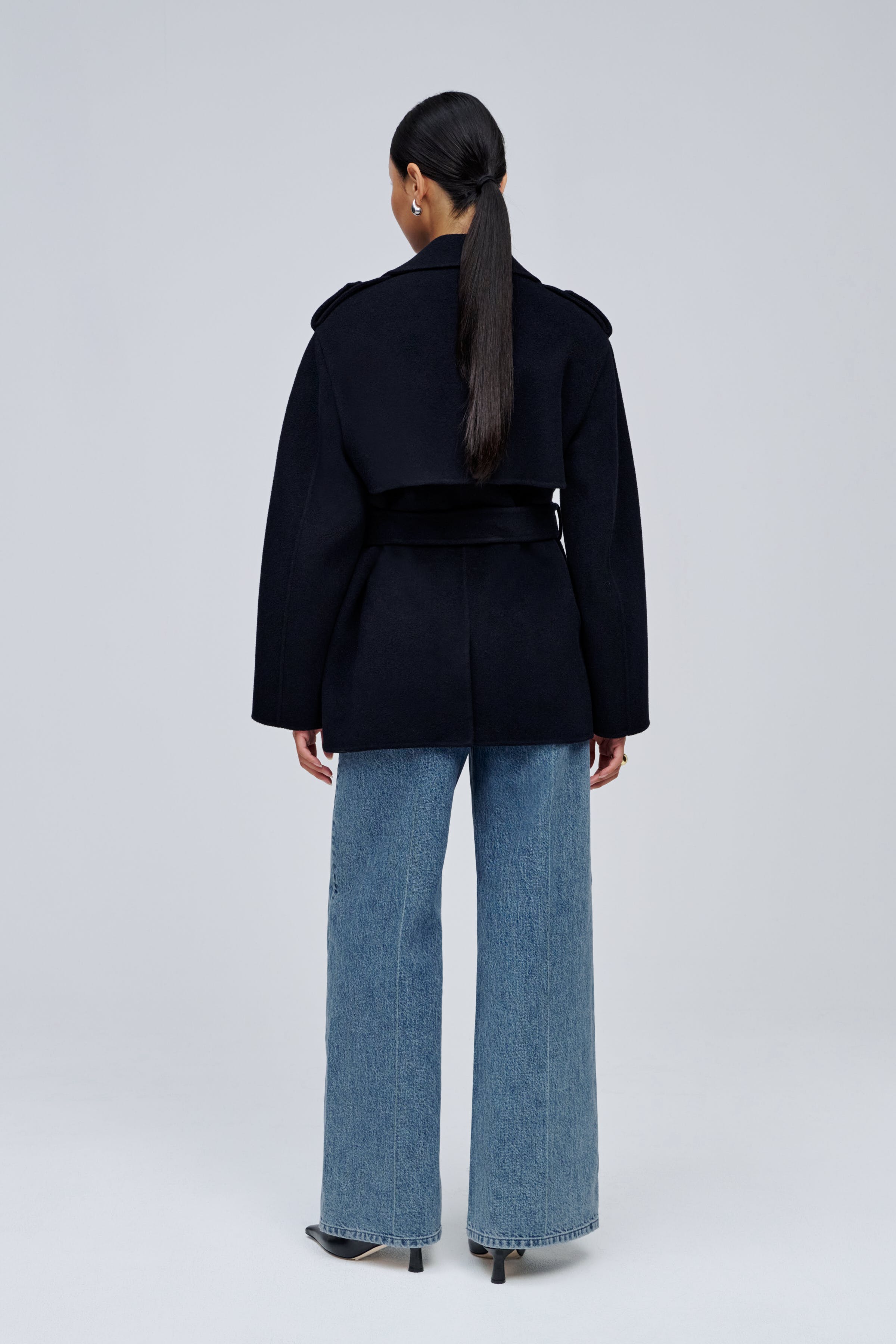 IOJuneMarie Coat LOOKBOOK BACK 30600103-BL900