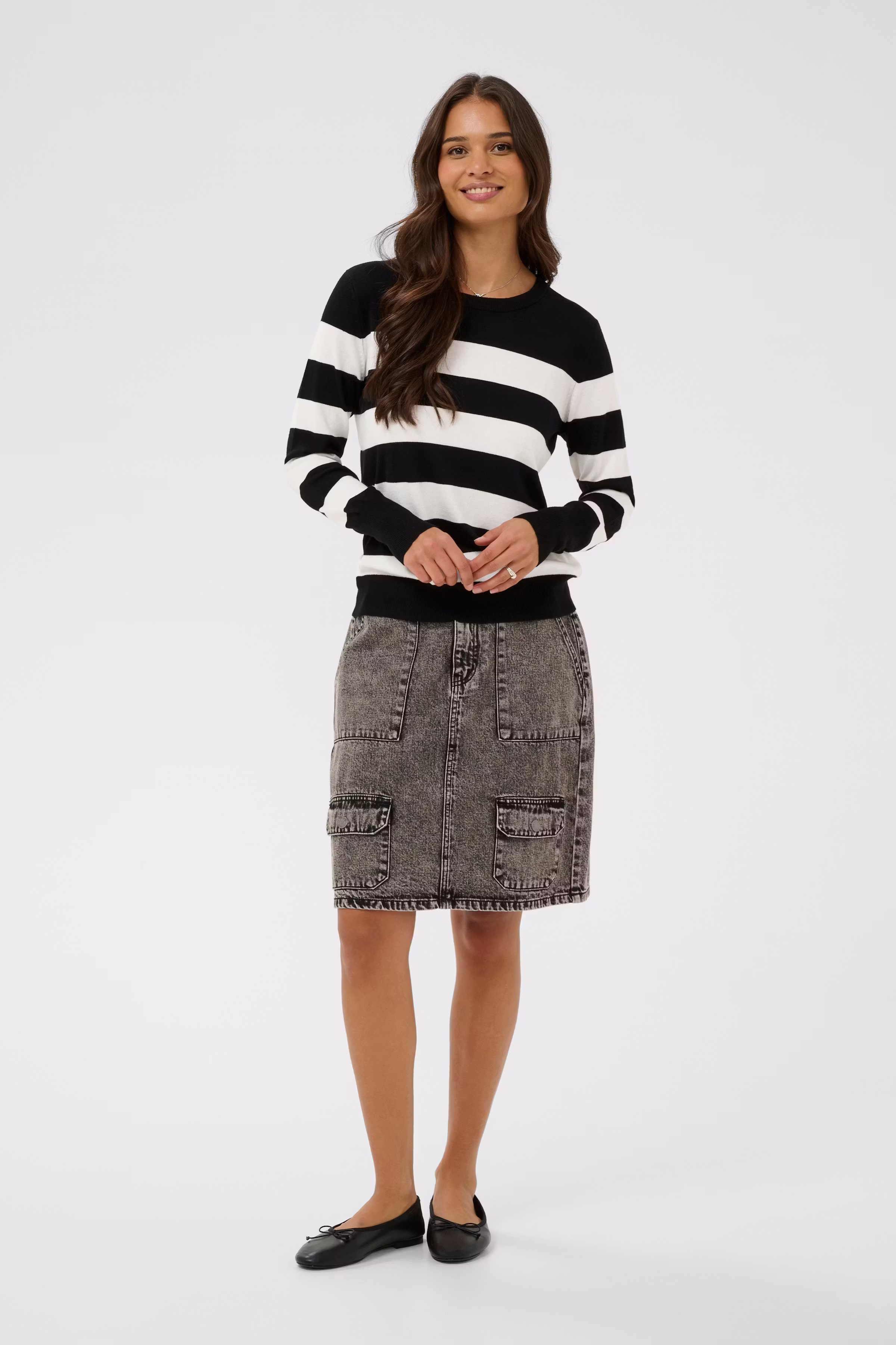 KAlizza Pullover LOOKBOOK FRONT 10509065-106683