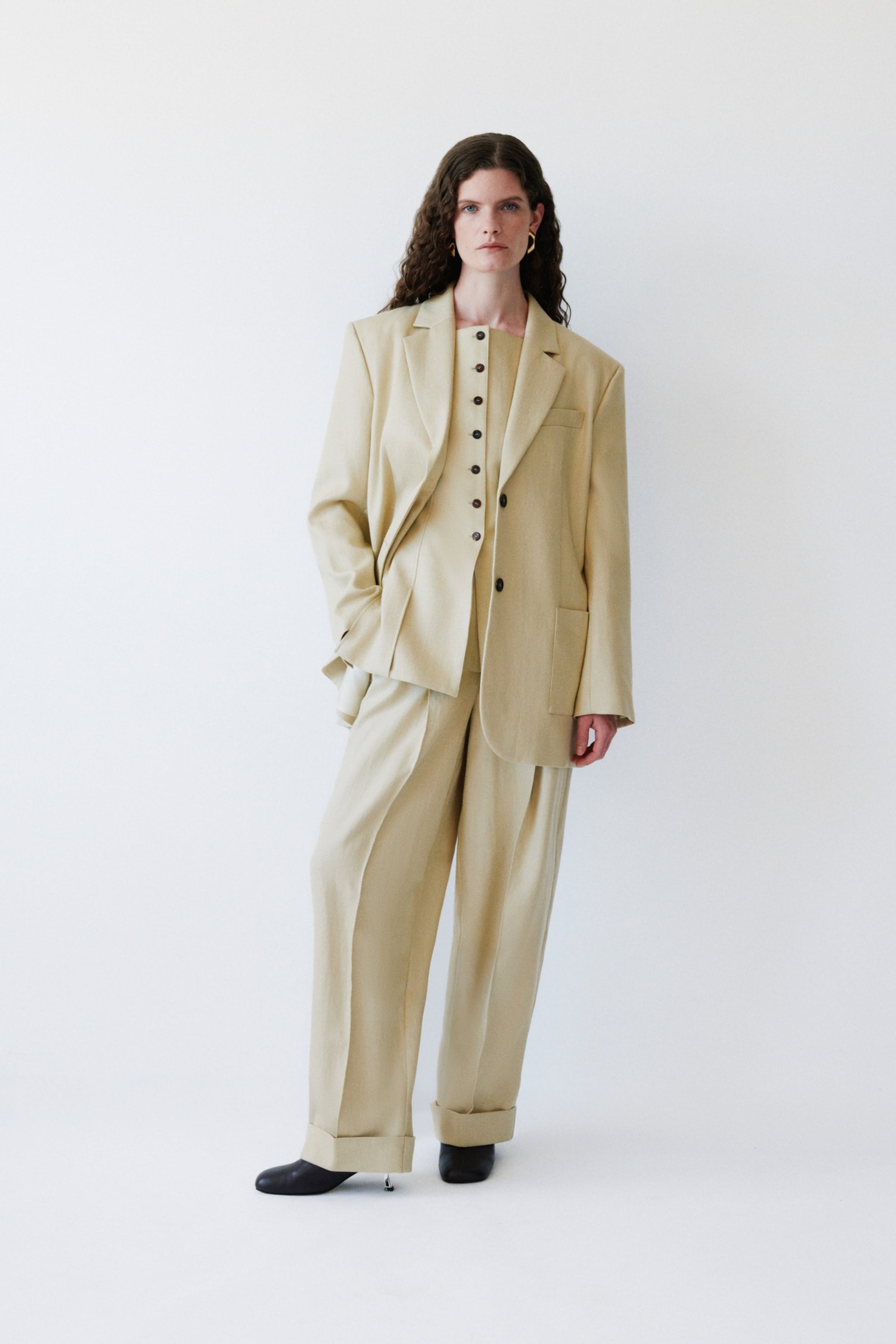 JEANETTE Blazer LOOKBOOK FRONT 30600708-BE458