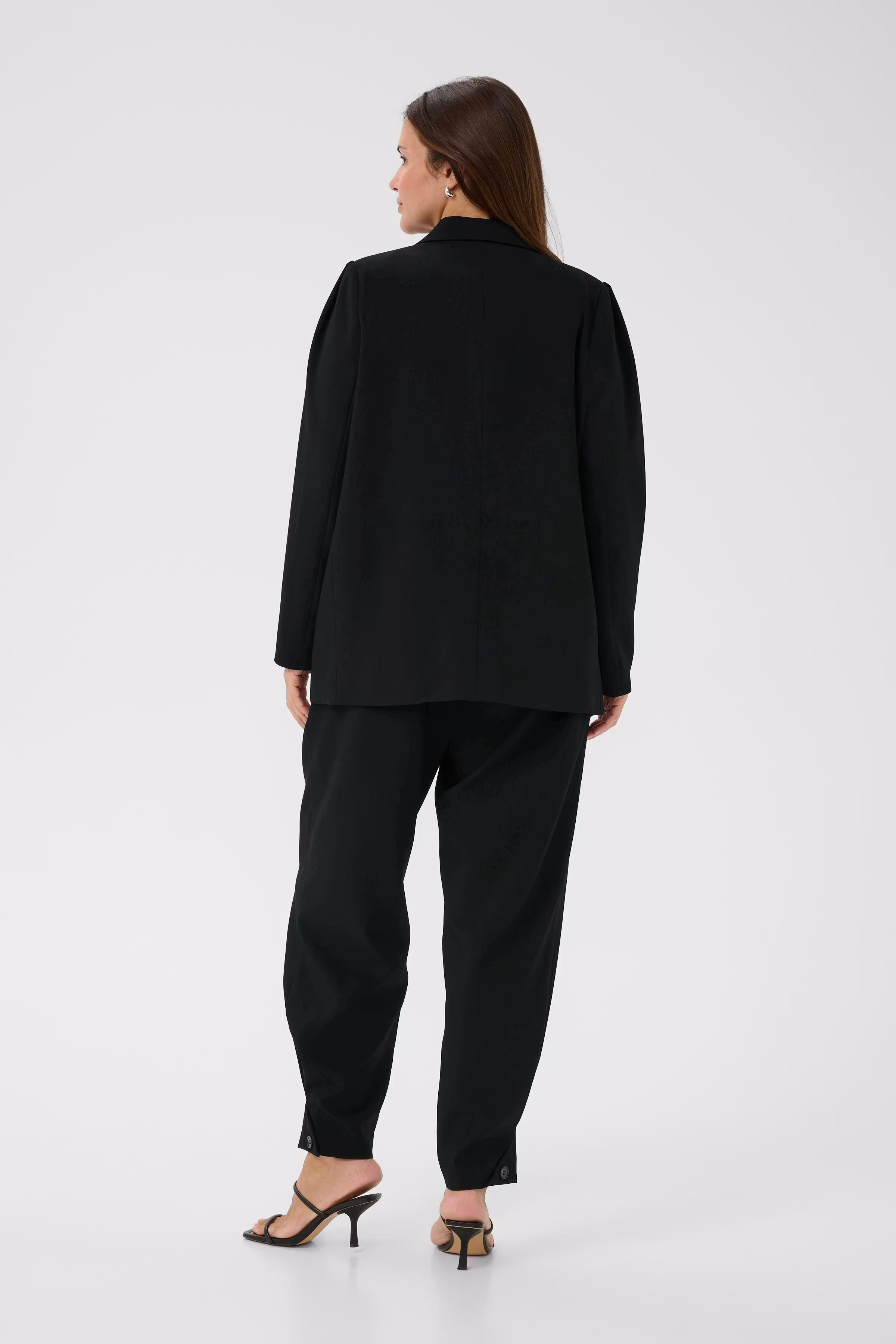 KChelia Blazer LOOKBOOK BACK 10584009-100121