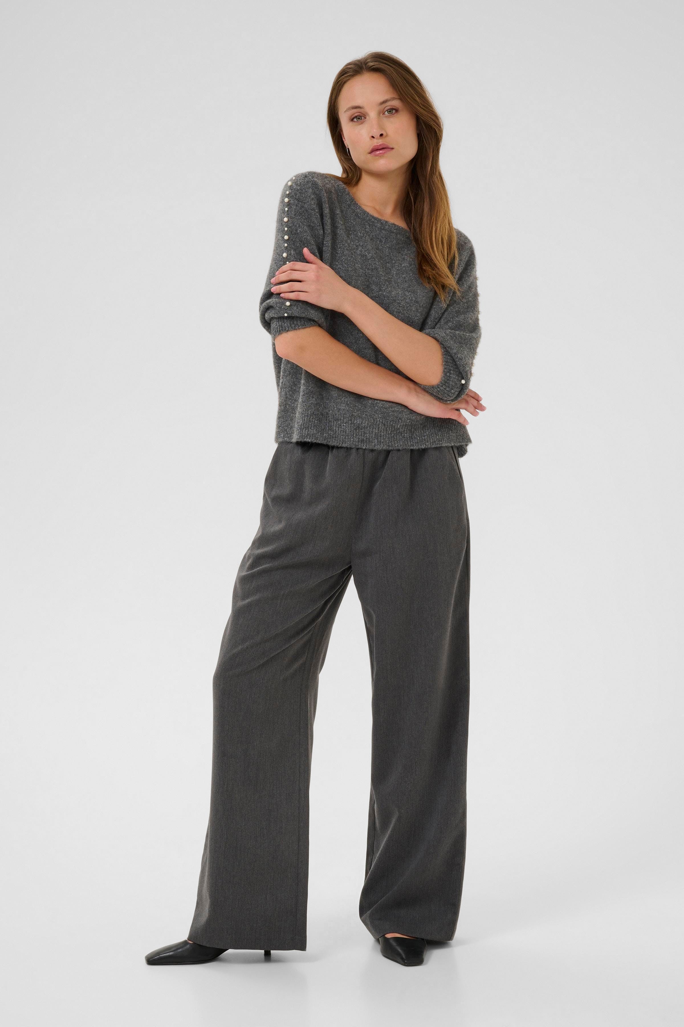 KAbetty Pullover LOOKBOOK FRONT 10510632-100123
