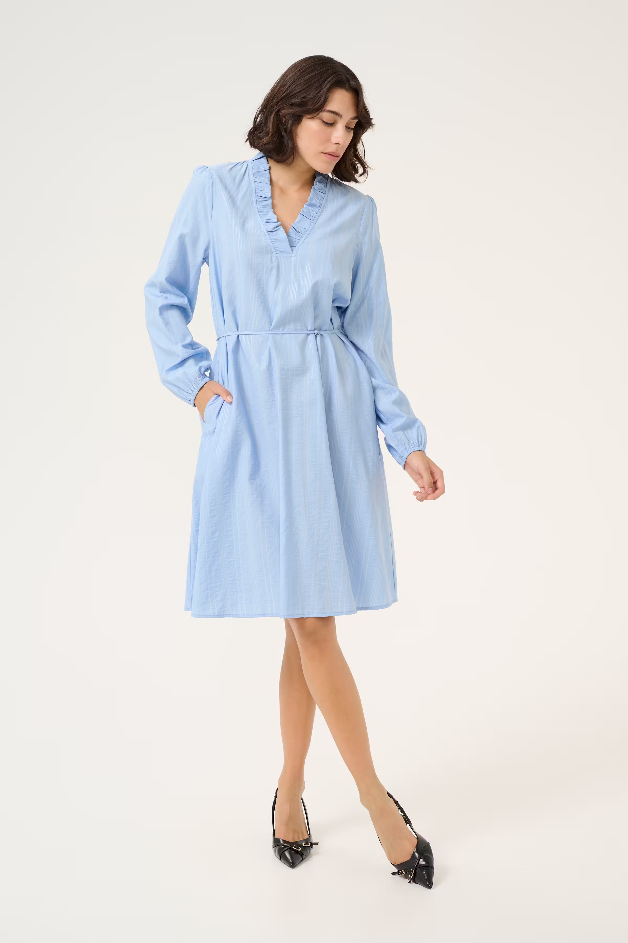 KAsanni Kjole LOOKBOOK FRONT 10509674-164016