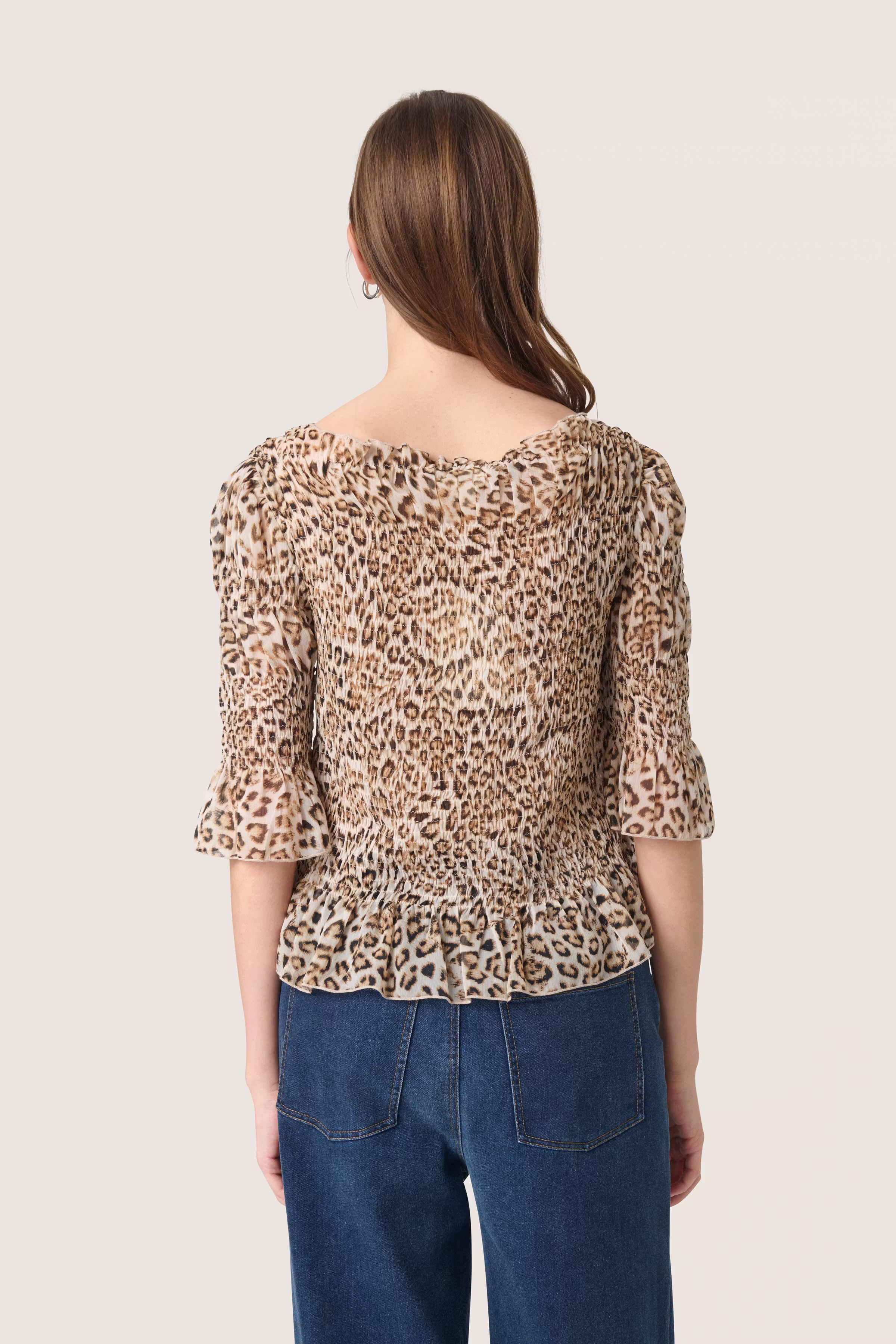 SLAnaya Blouse LOOKBOOK BACK 30408436-303941