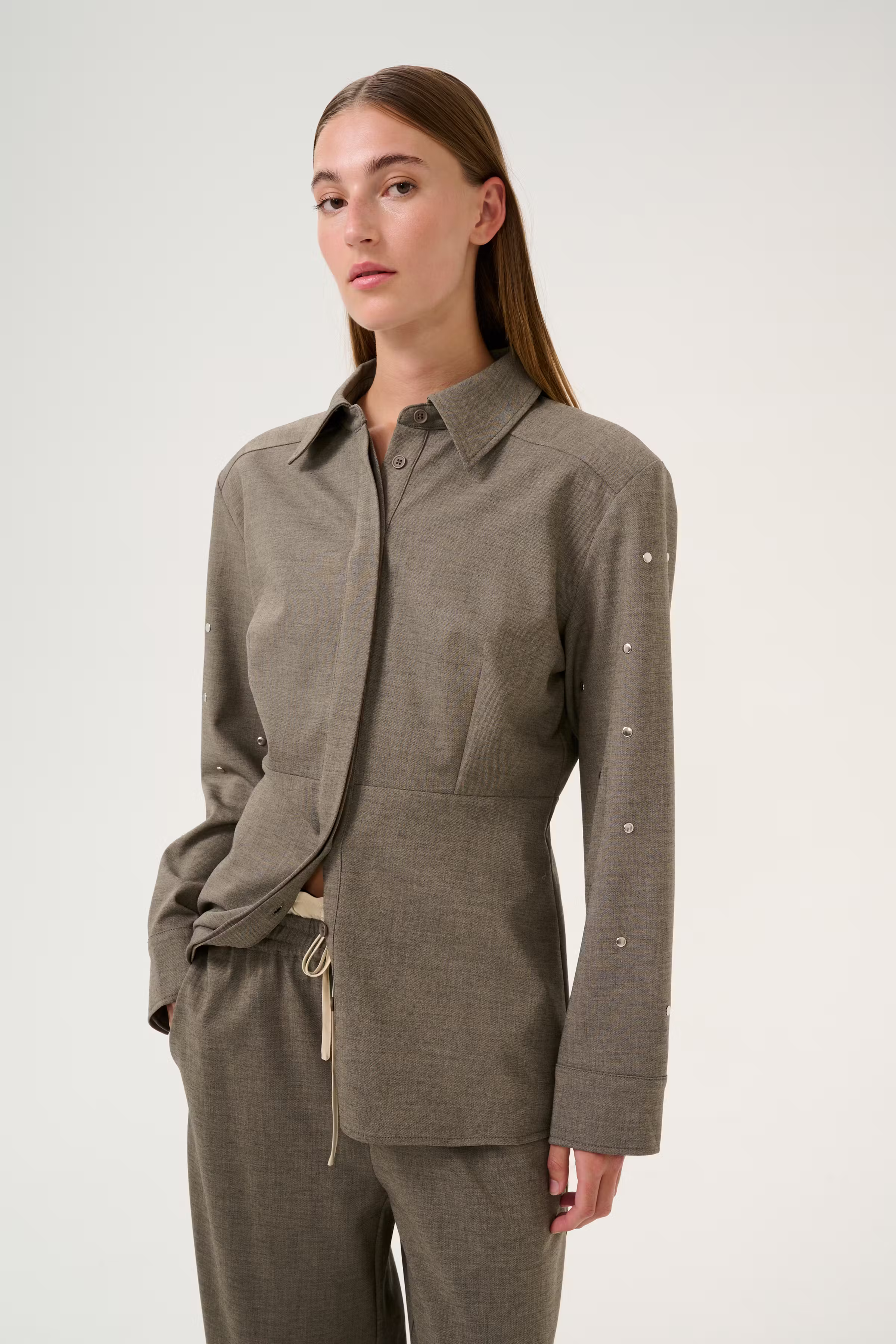 KBTina Skjorta LOOKBOOK FRONT 10105163-1811121