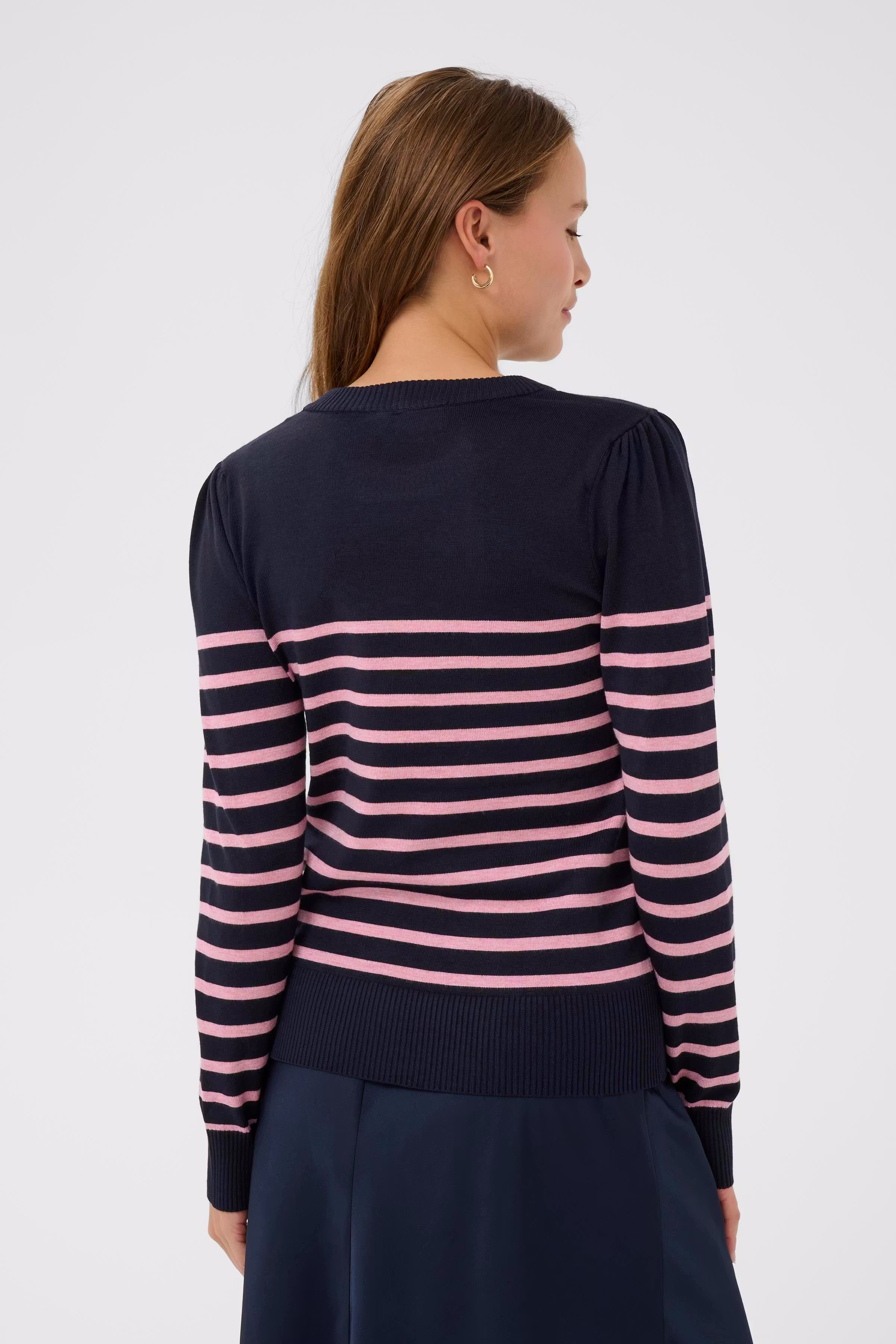 MilaSZ Pullover LOOKBOOK BACK 30513771-305027