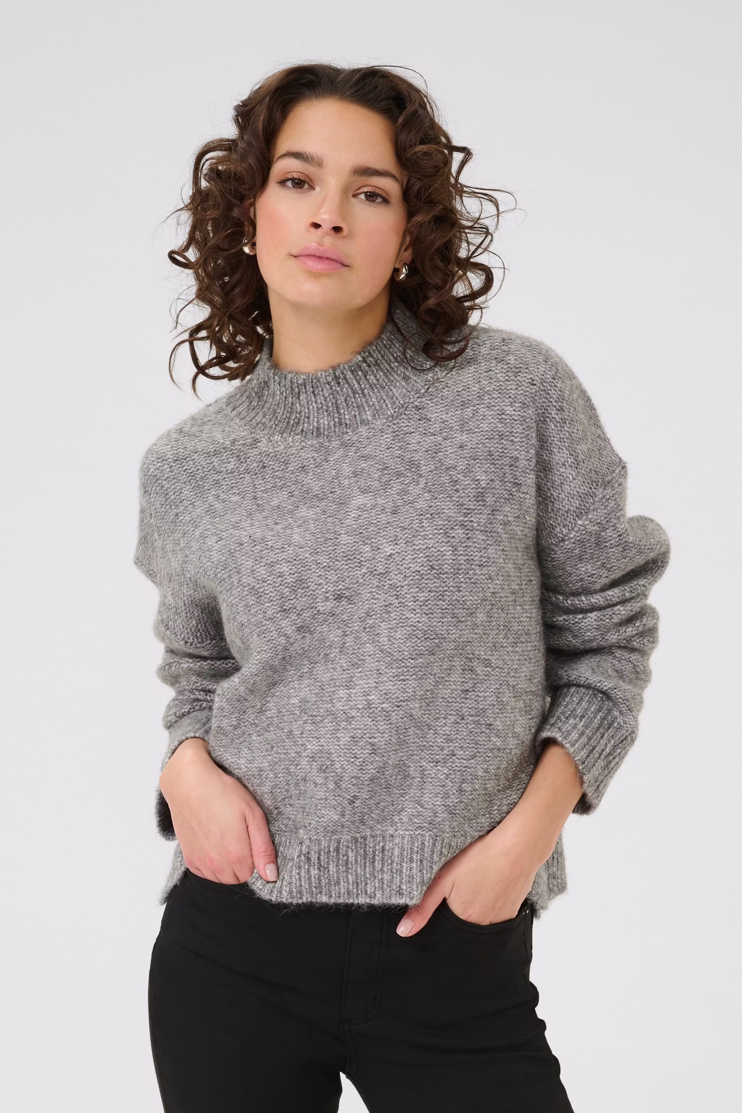 KAlabis Pullover LOOKBOOK FRONT 10510650-100123