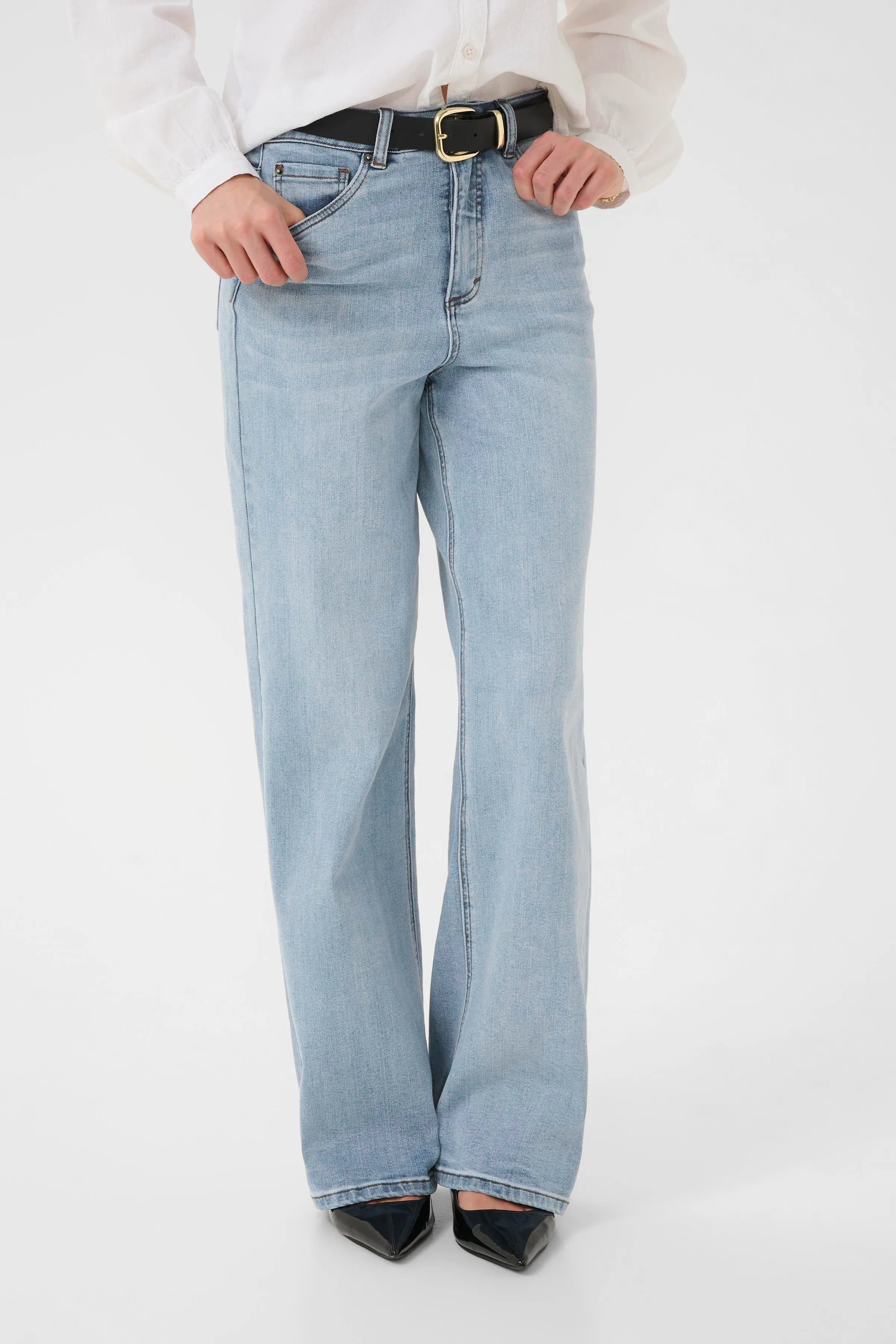 KAlea Wide Jeans in dark blue denim colour | KAFFE Clothing