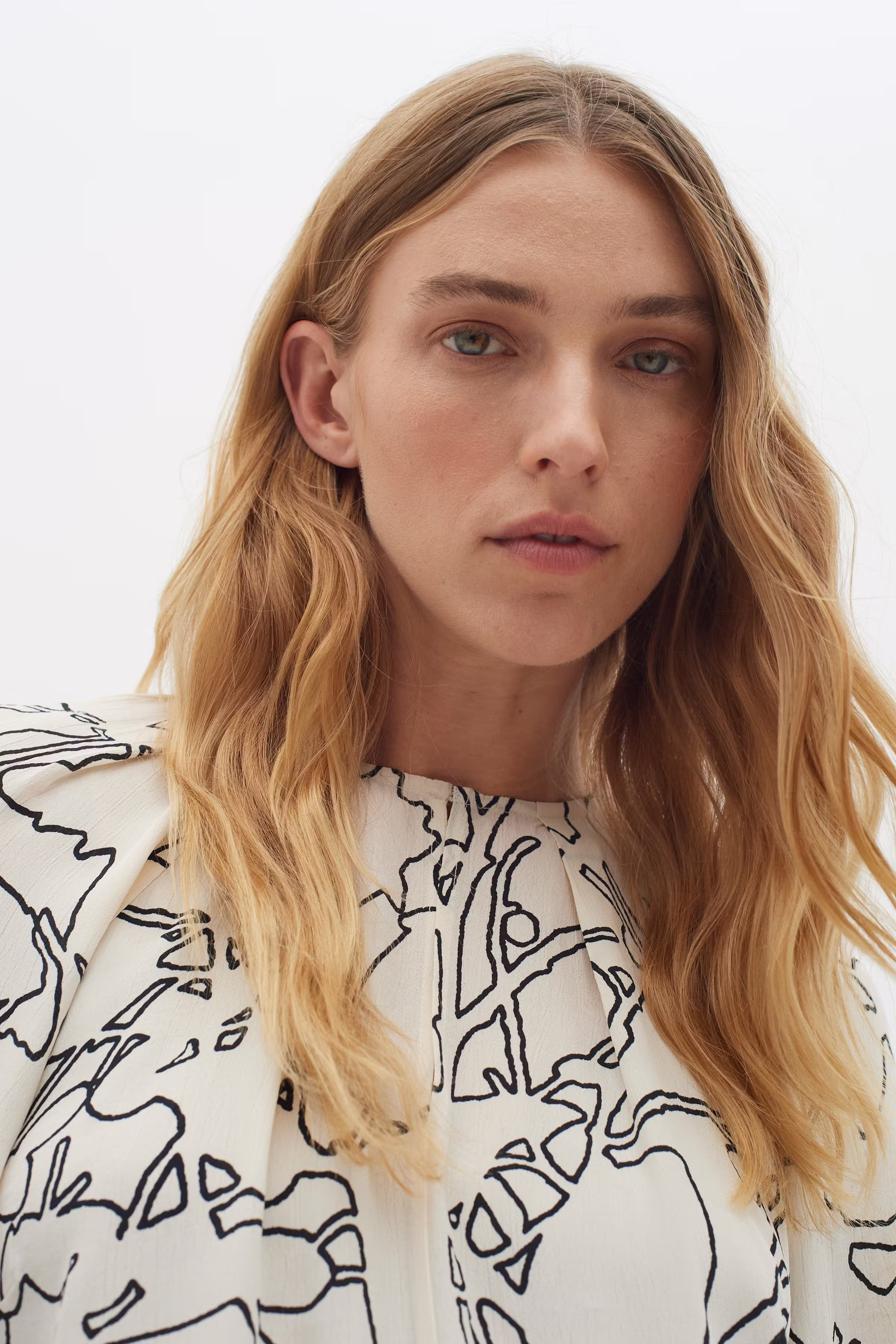 BaitiIW Blus LOOKBOOK DETAIL 30109420-302998