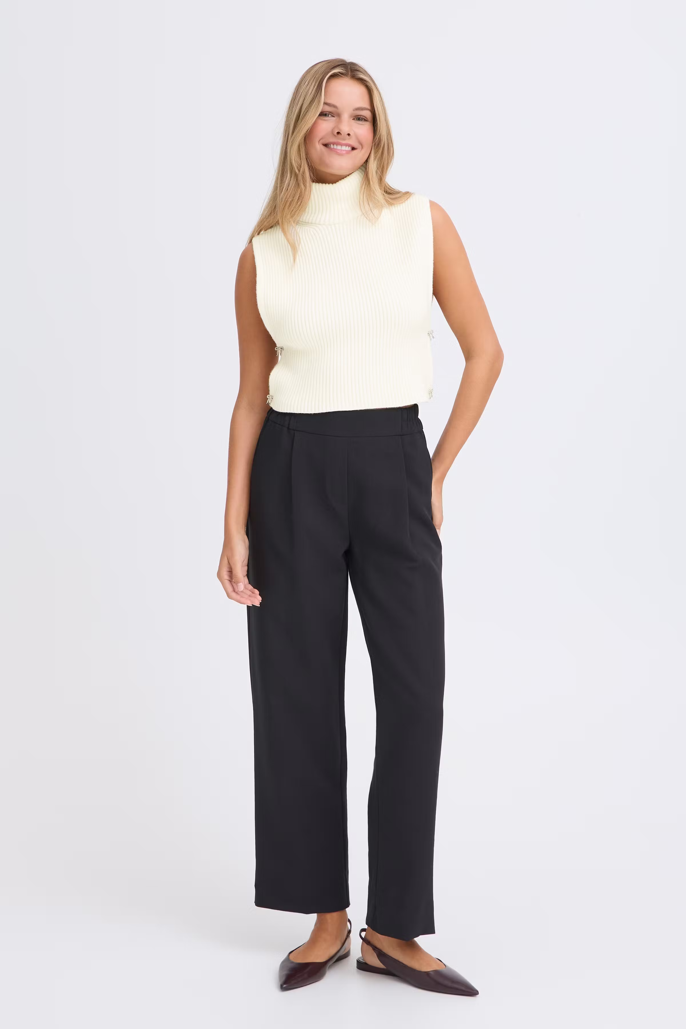 FRISHAL Krage LOOKBOOK FRONT 20617615-110701