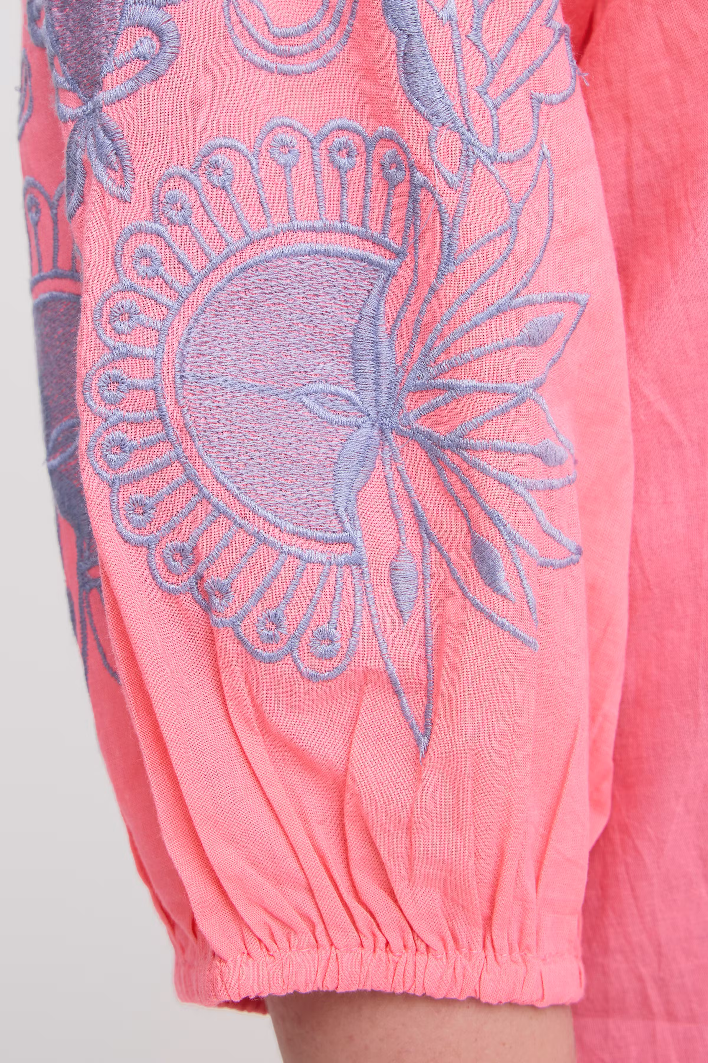 SWALORA Klänning LOOKBOOK DETAIL 20614051-203015