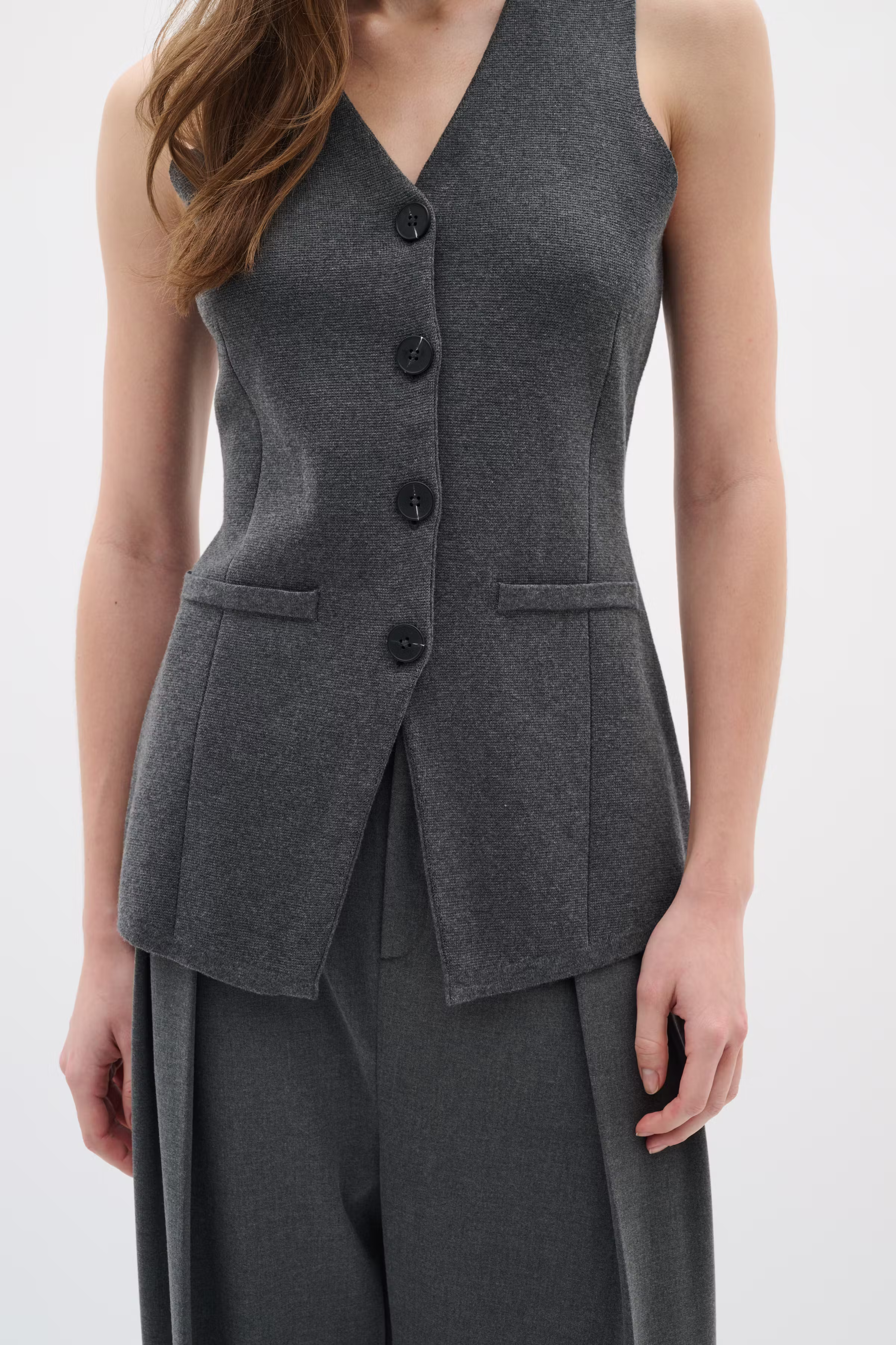 DalyaIW Waistcoat LOOKBOOK FRONT 30110694-301744