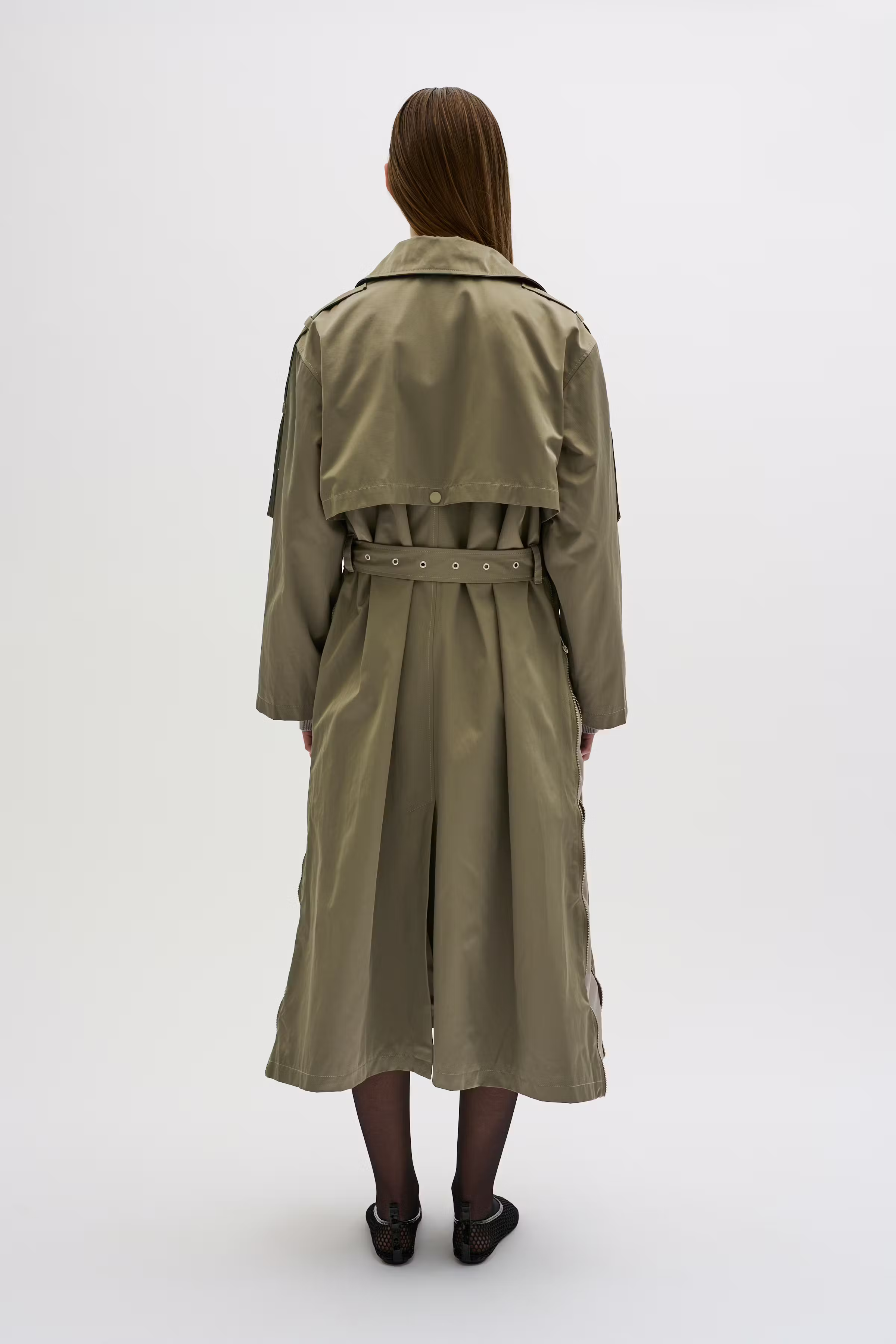 KBTitte Trench coat LOOKBOOK BACK 10105285-181110