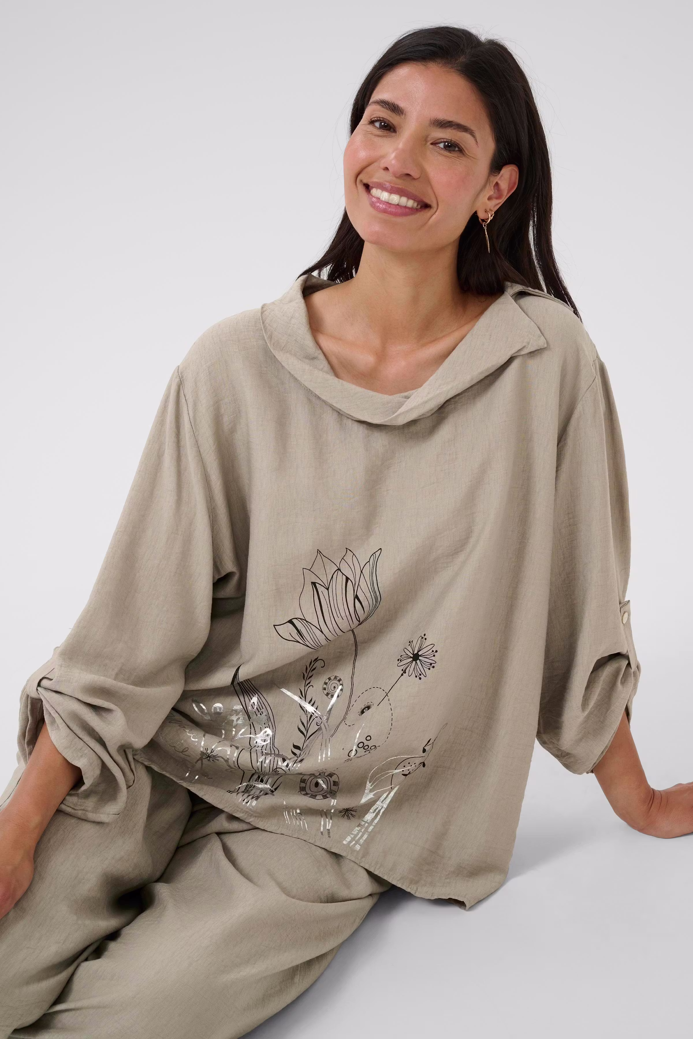 BPkiana Blouse LOOKBOOK DETAIL 40103549-400705