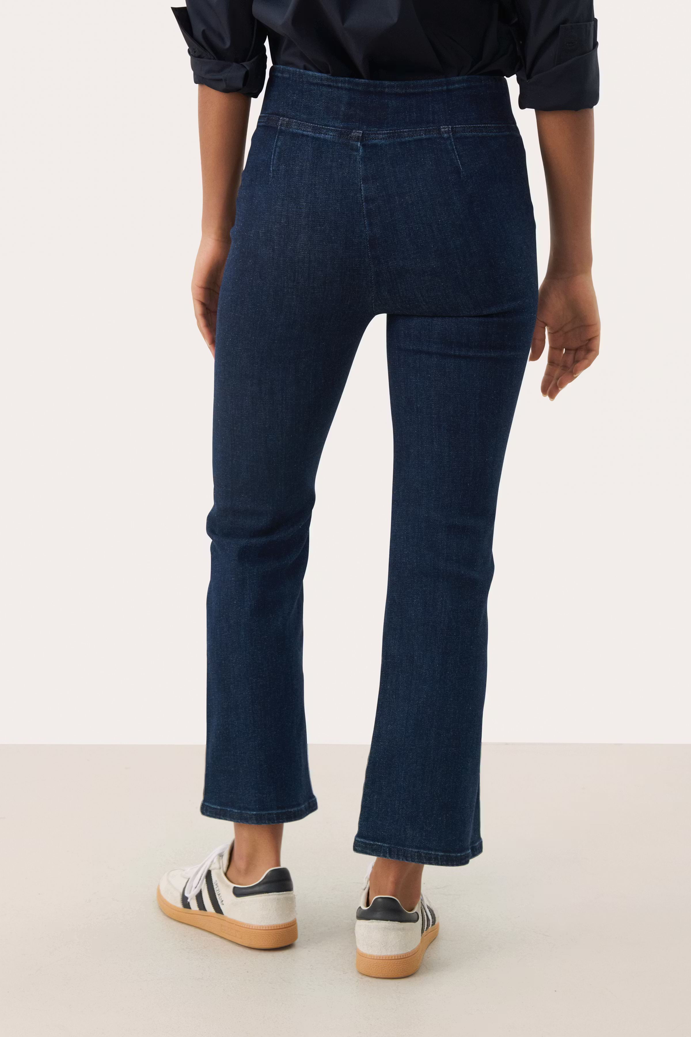 NikelaPW Trousers LOOKBOOK BACK 30309759-300158