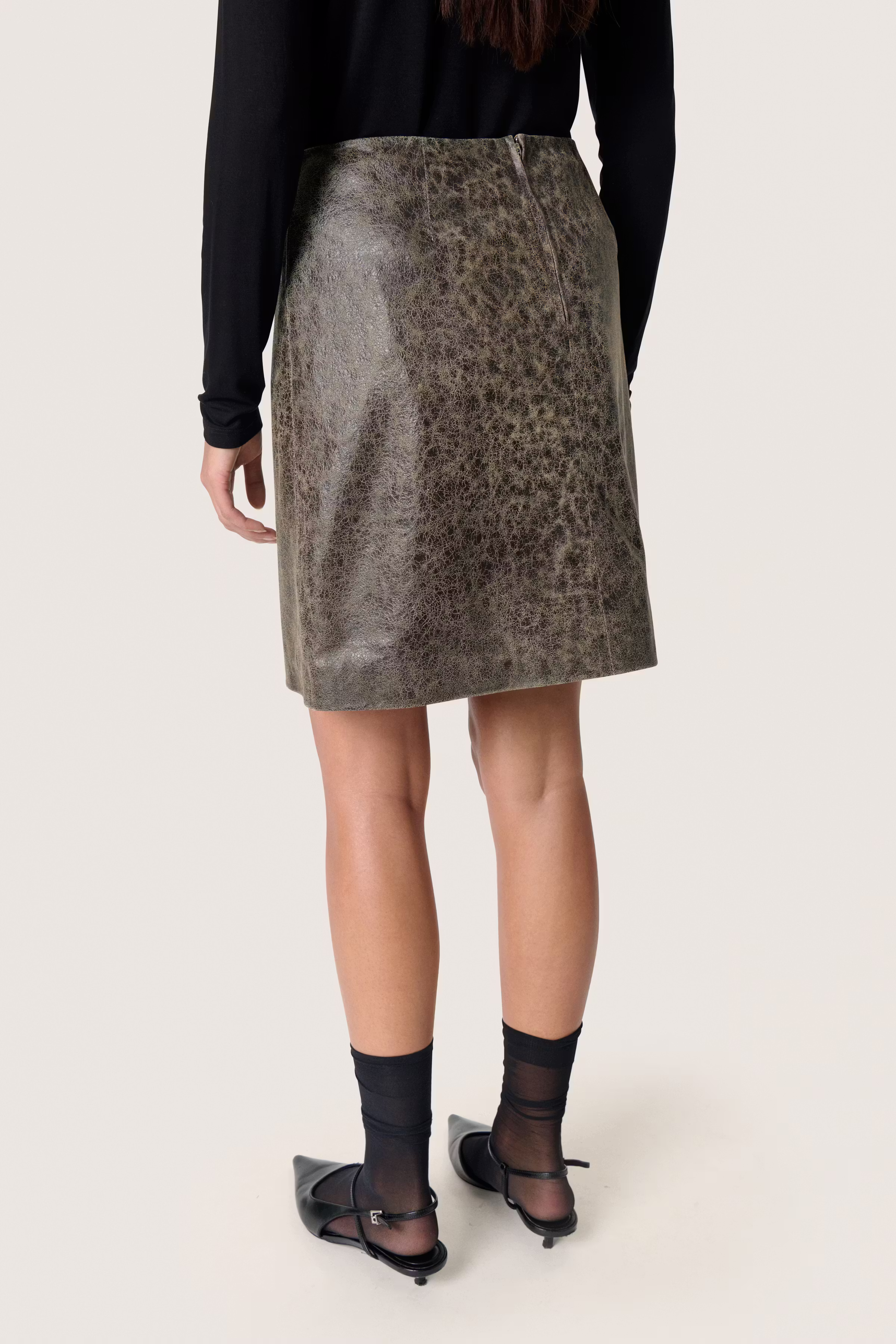 SLIsabeau Rock LOOKBOOK BACK 30408830-304226