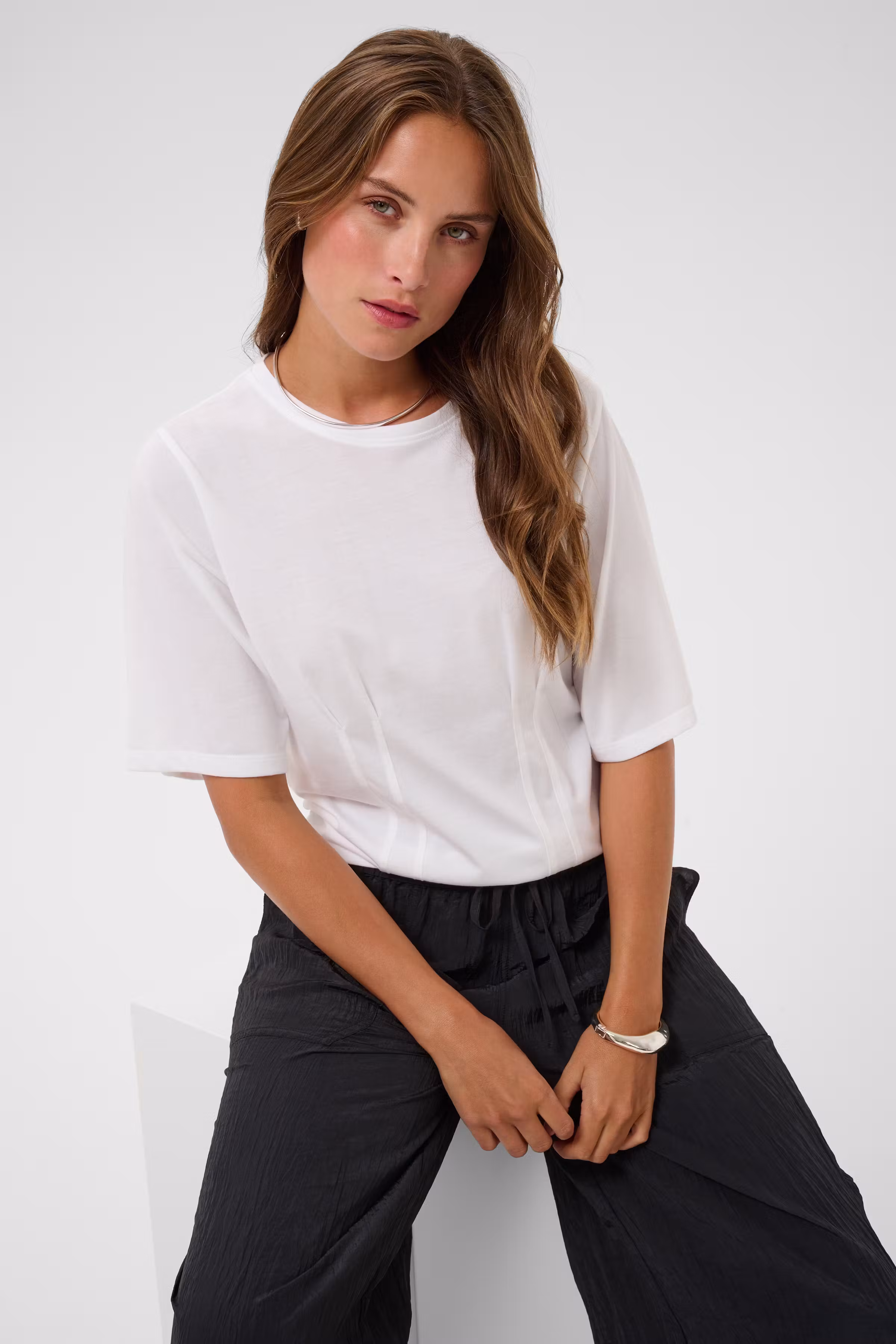 KAlise T-shirt LOOKBOOK DETAIL 10512212-110601