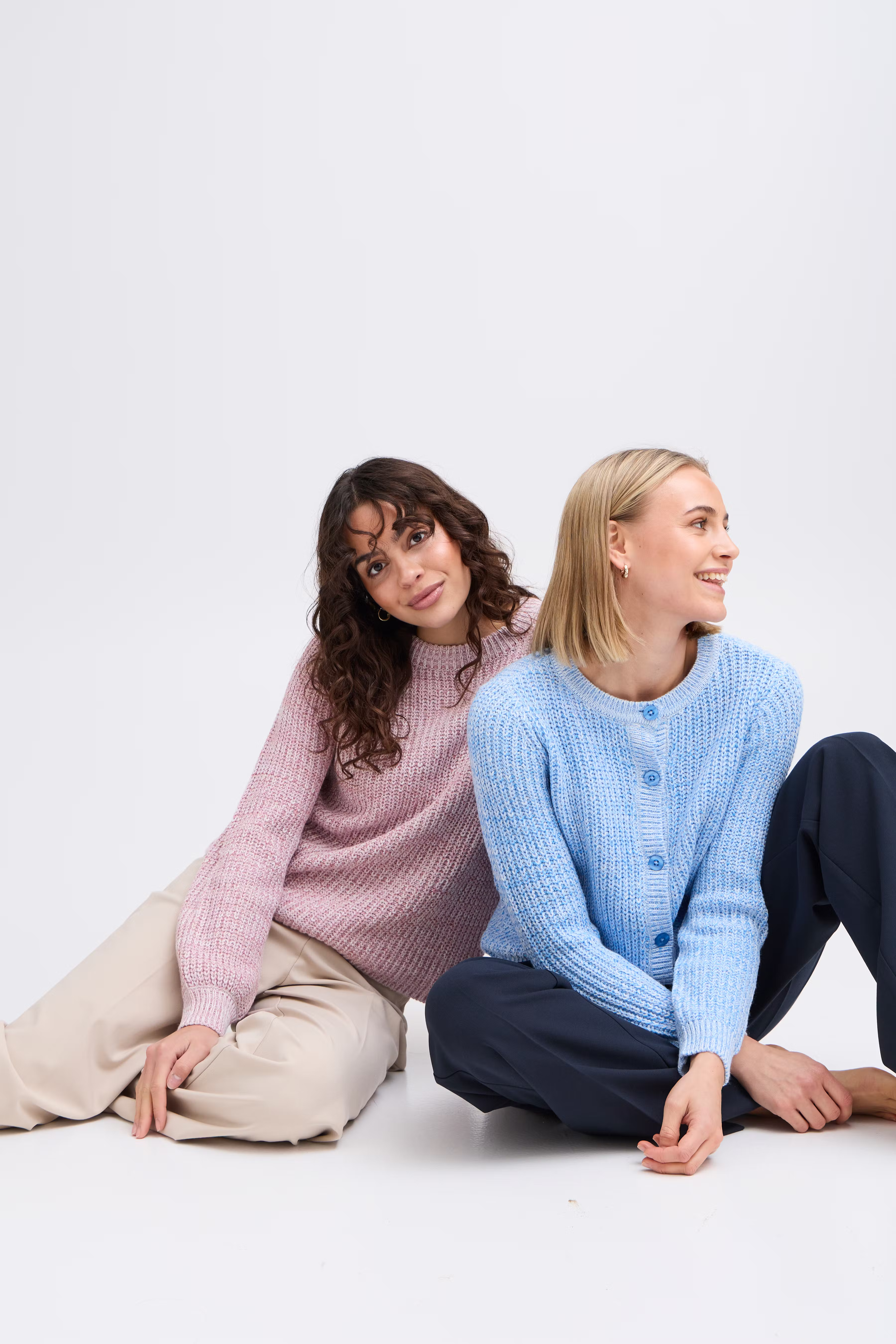 FRERNI Stickad cardigan LOCATION NONE 20615365-1741391