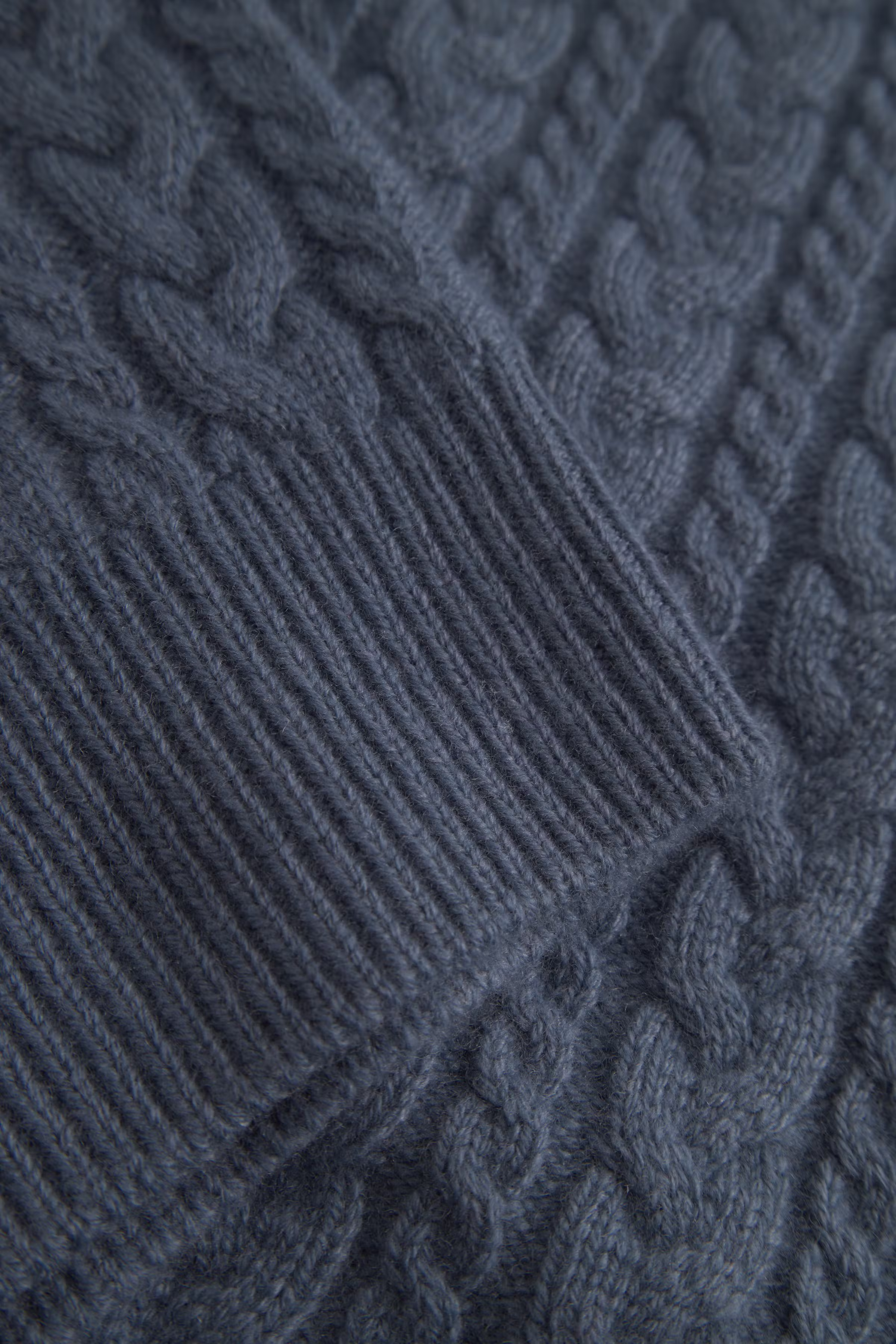 WWSteve Pullover PACK DETAIL 30251527-183919