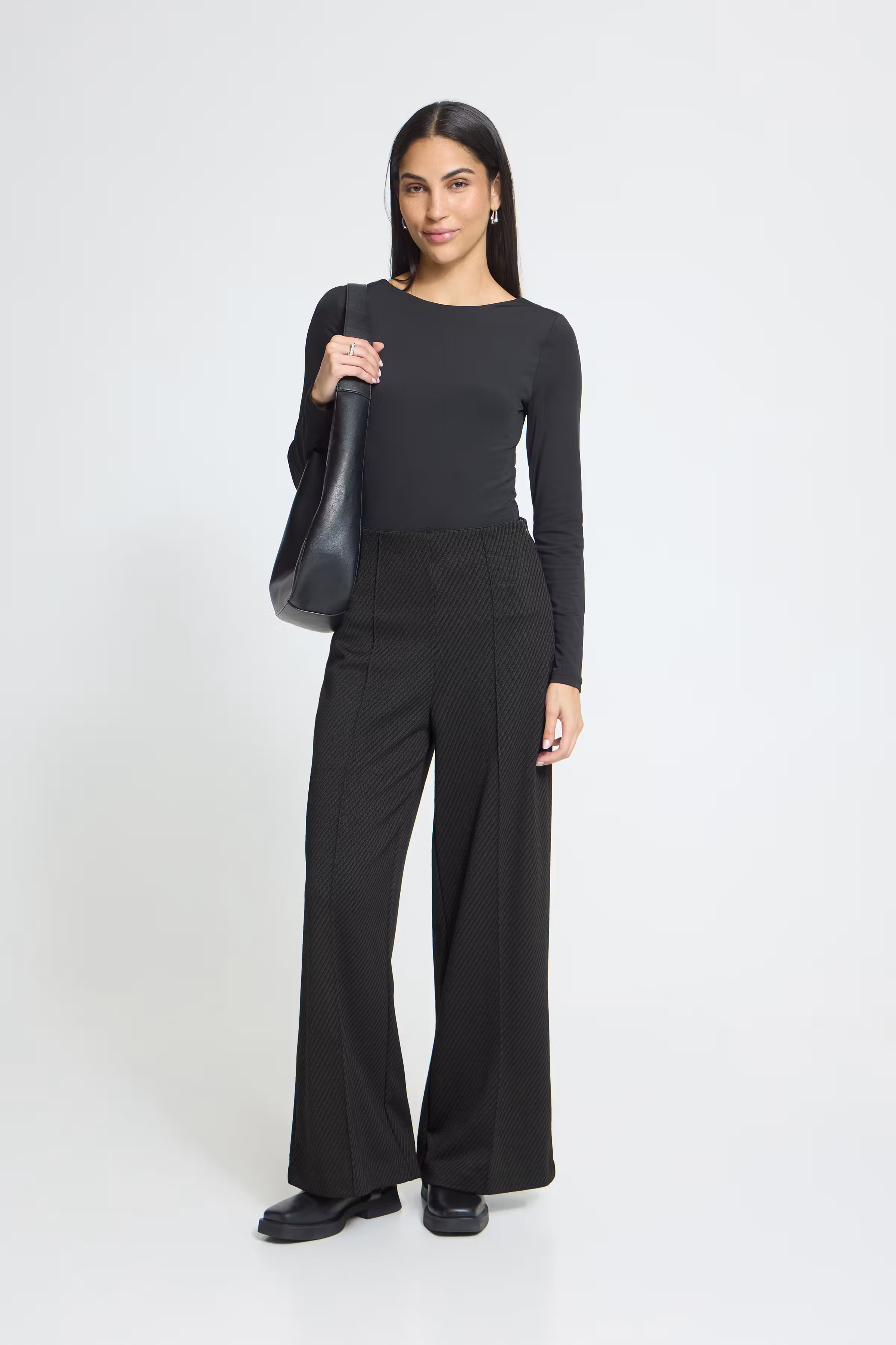 IHKATE Trousers LOOKBOOK FRONT 20125262-900012965
